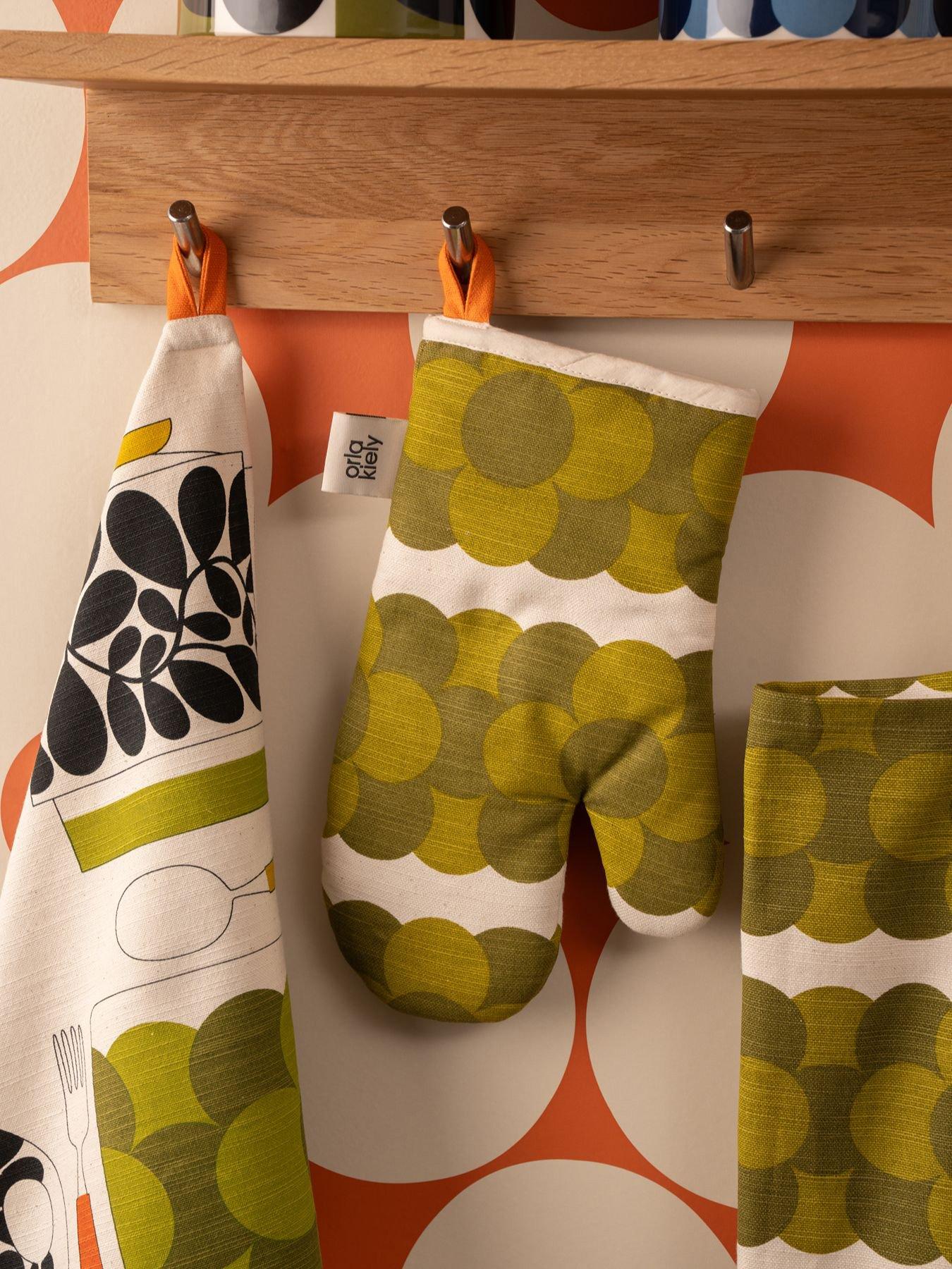 Orla Kiely Ok Retro Stripe Oven Mitt Green