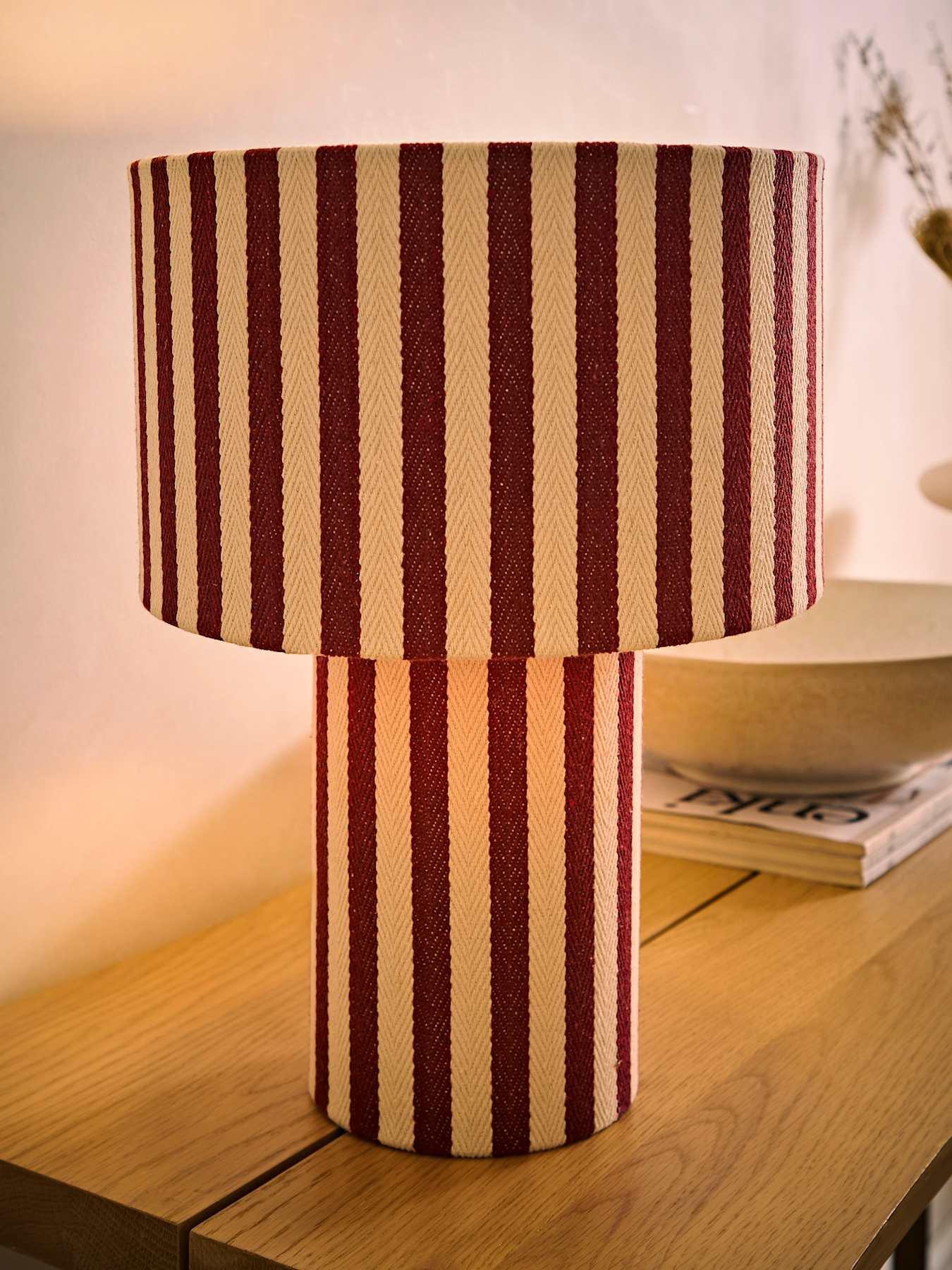 Image 3 of 7 of ValueLights Florence Burgundy Deckchair Linen Table Lamp and Warm White Bulb