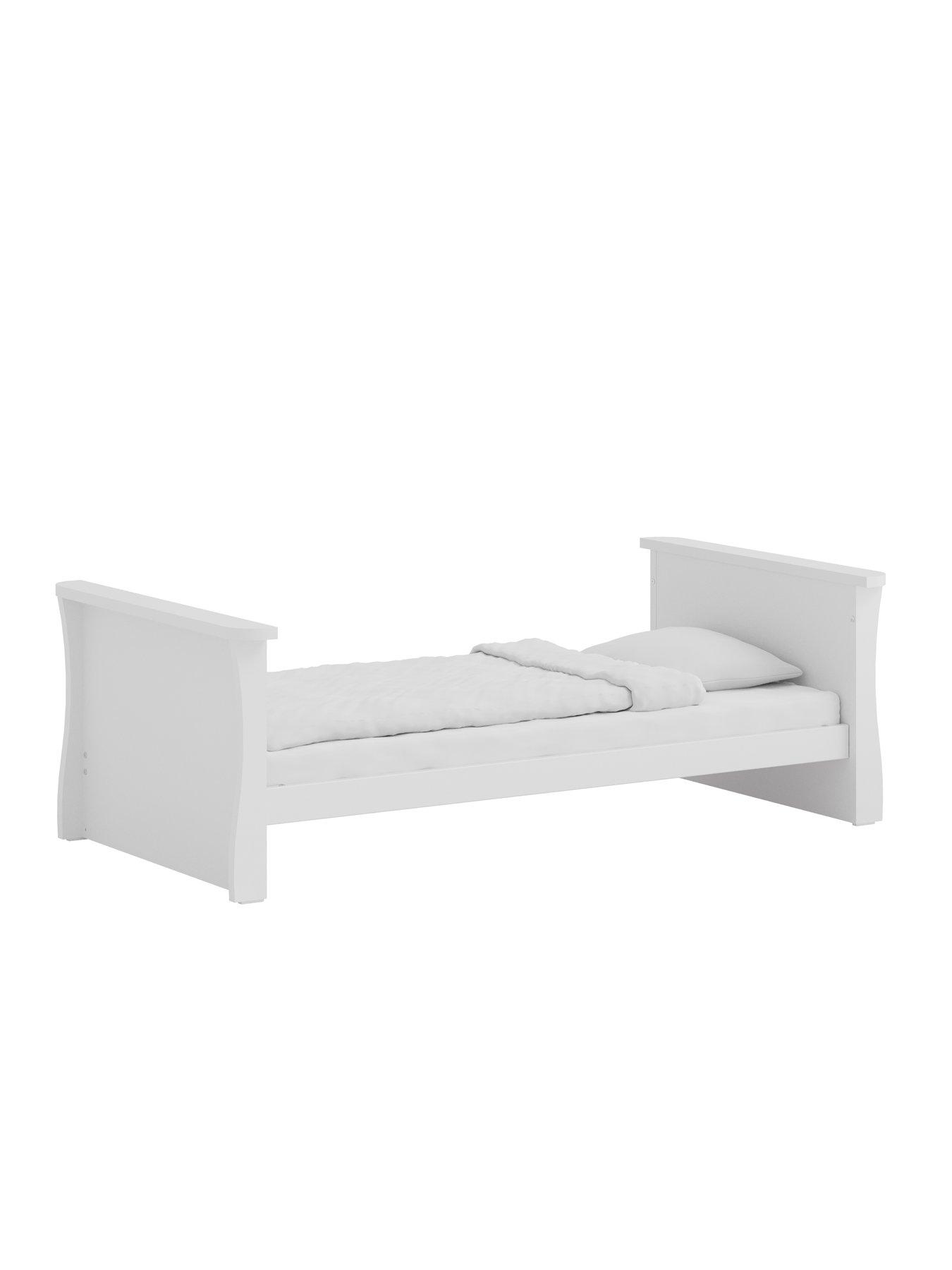 Image 3 of 7 of Little Acorns Celeste Cot Bed - White inc. brushed gold knobs