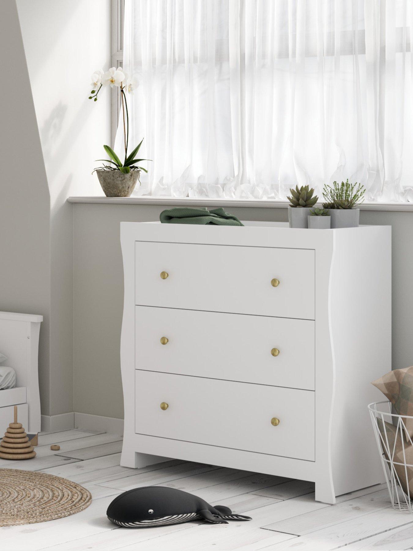 Little Acorns Celeste Dresser - White inc. brushed gold knobs