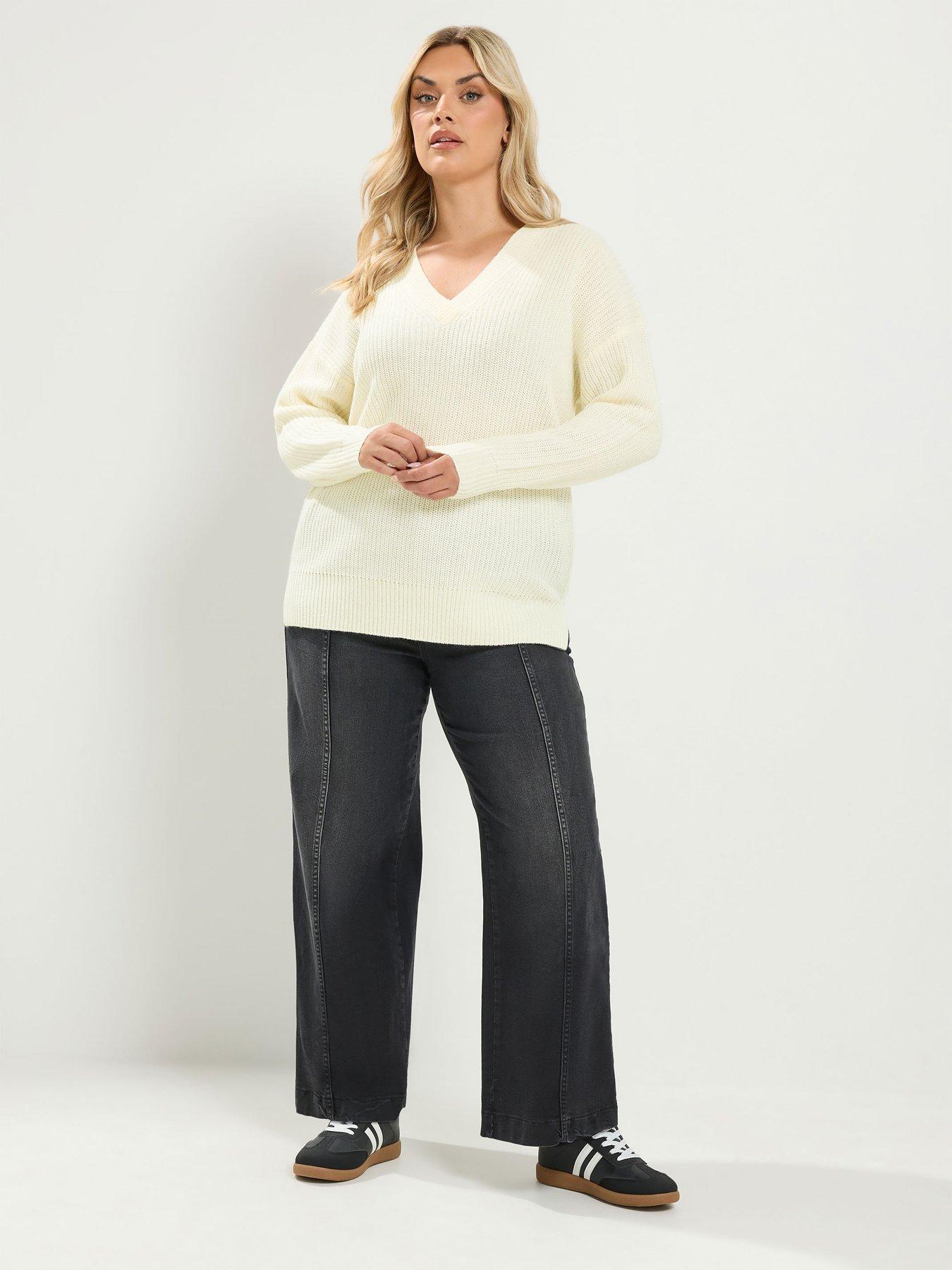 Image 3 of 4 of Yours Curve Essential V-Neck Jumper - Cream