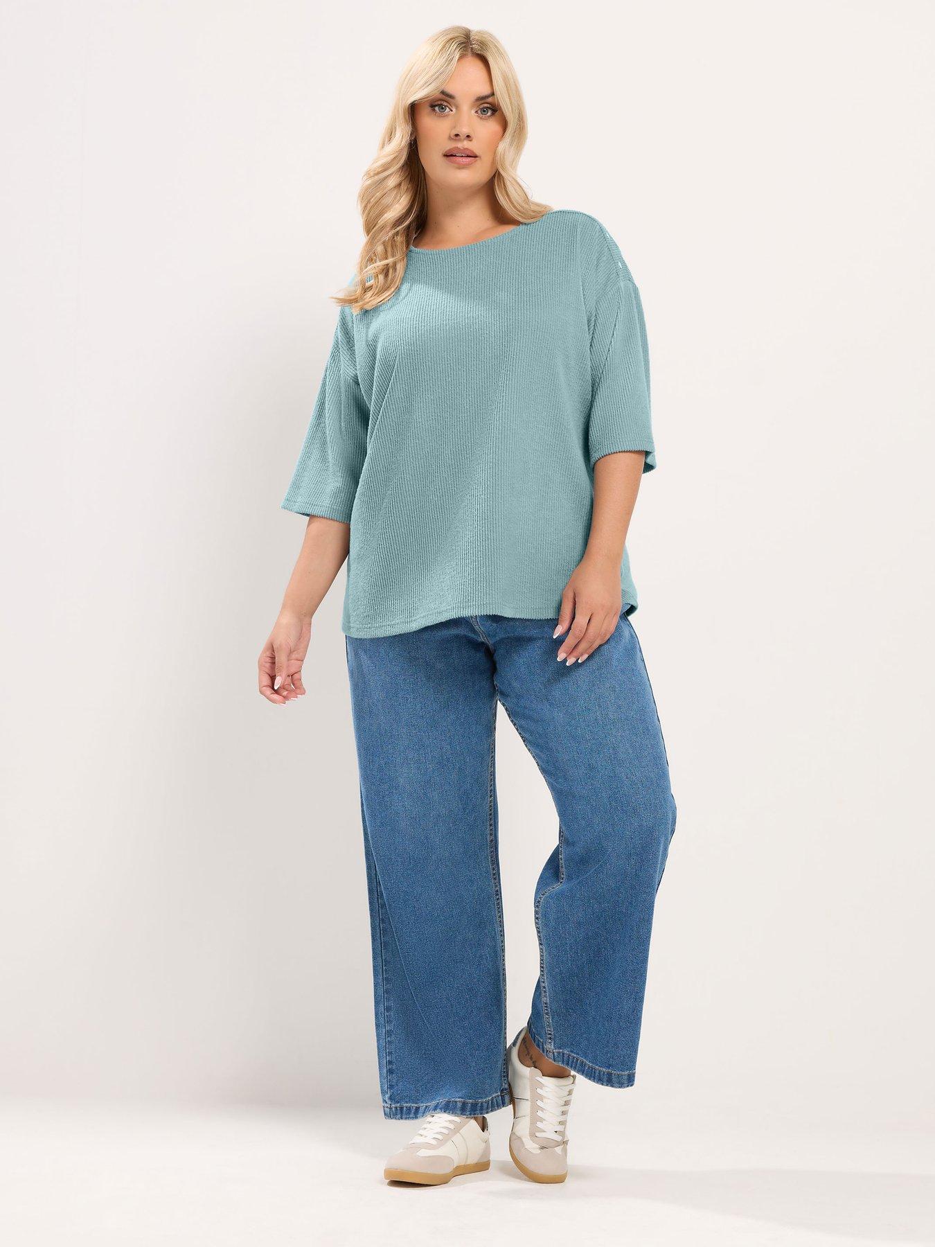 Image 3 of 4 of Yours Curve Ribbed Button Top