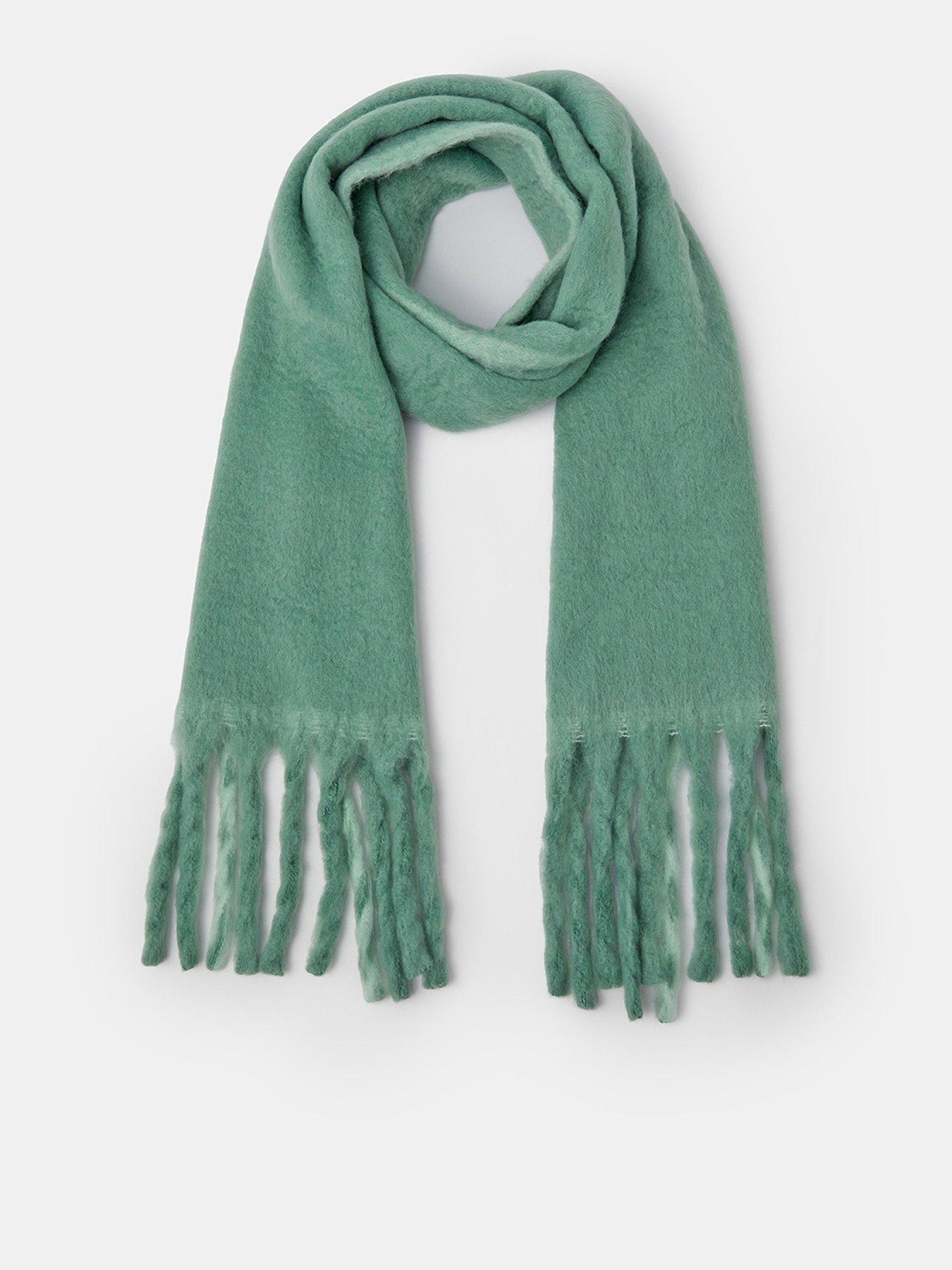 Image 1 of 3 of Accessorize Blue Edge Superfluffy