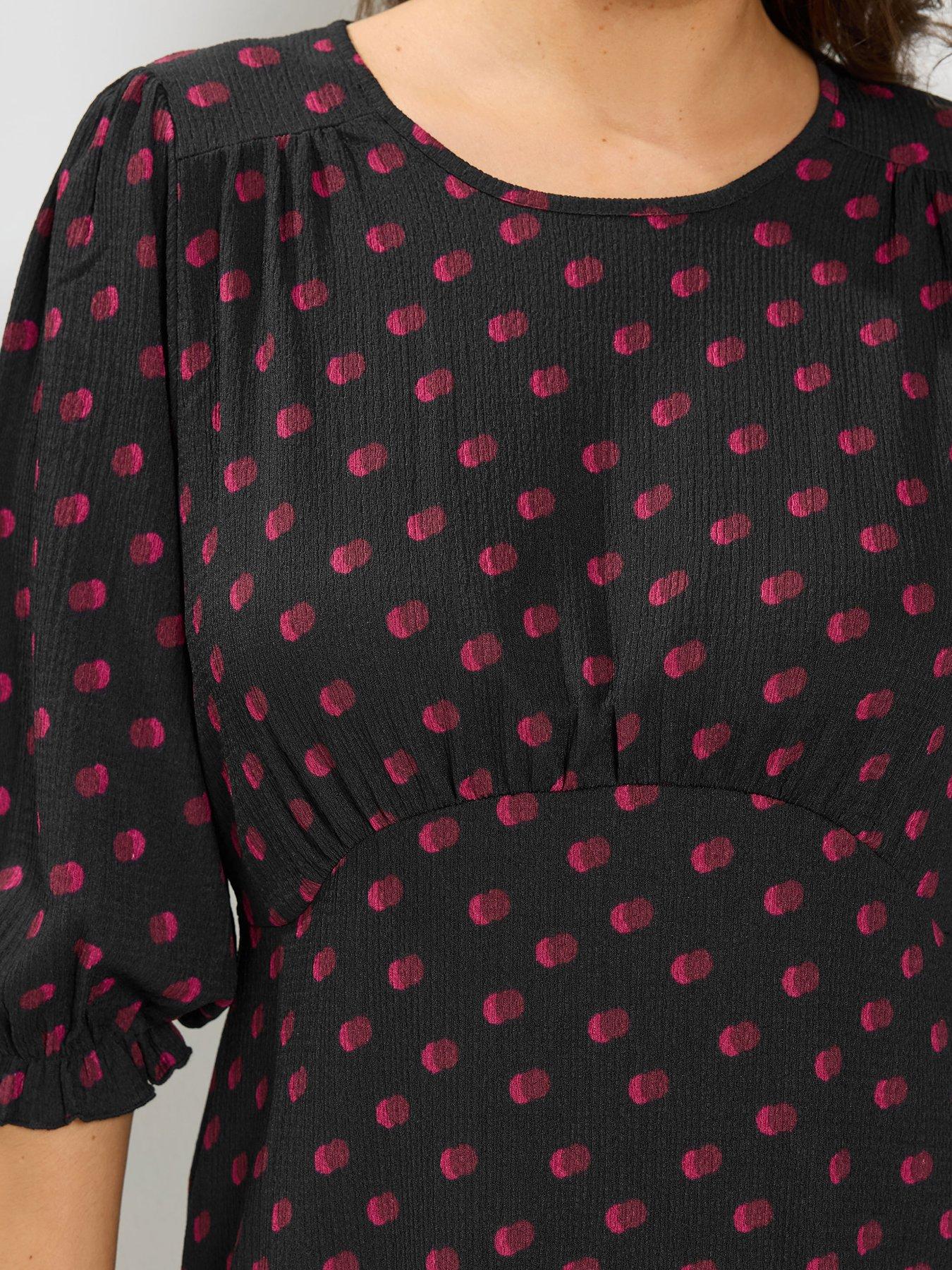 Image 4 of 4 of Yours Curve Midi Tea Dress - Black
