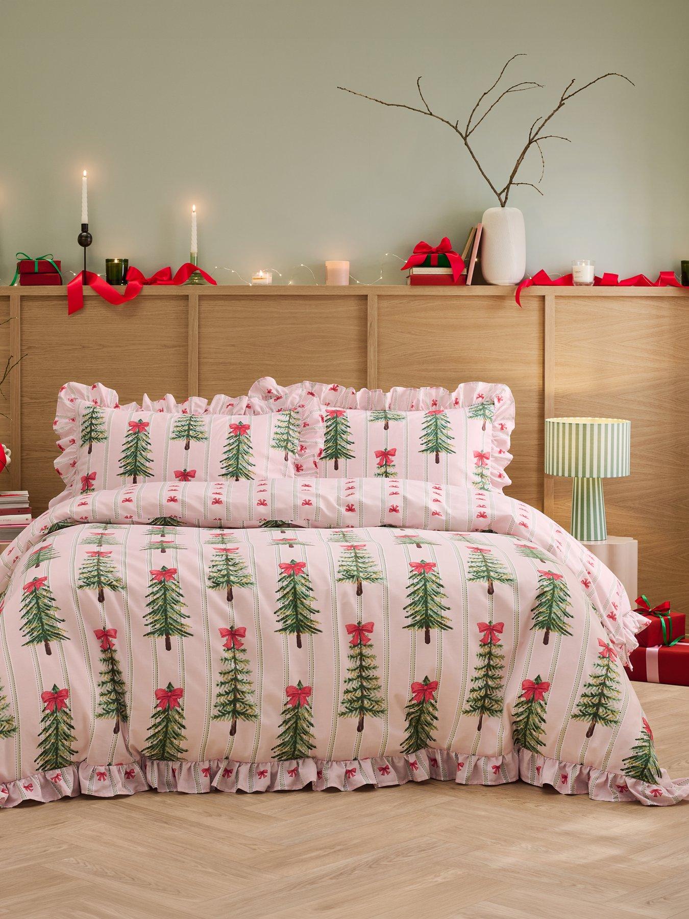 Image 1 of 3 of Copenhagen Home Christmas Tree Bows Duvet Set