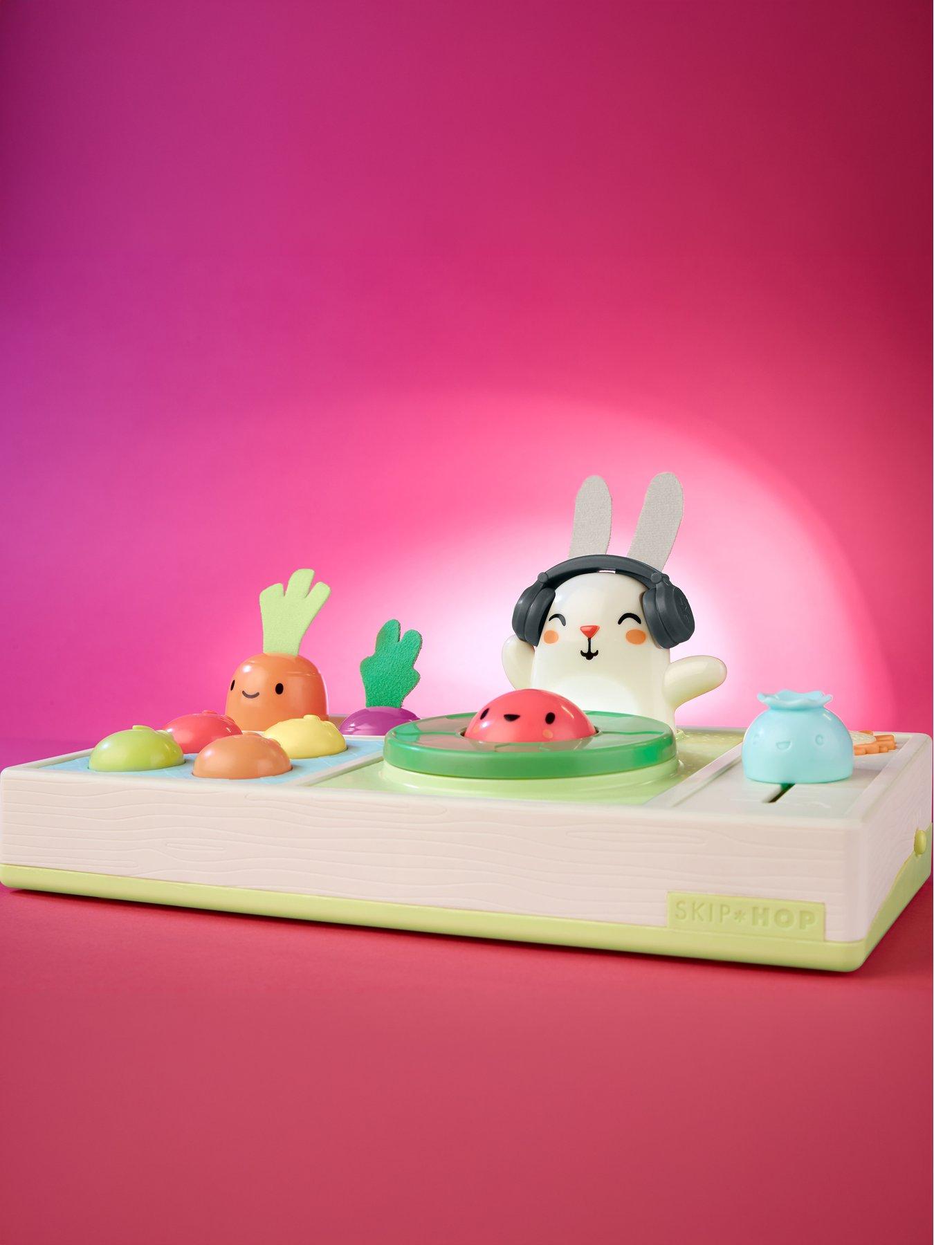 Skip Hop Farmstand Let the Beet Drop DJ Set , Baby & Toddler Essential