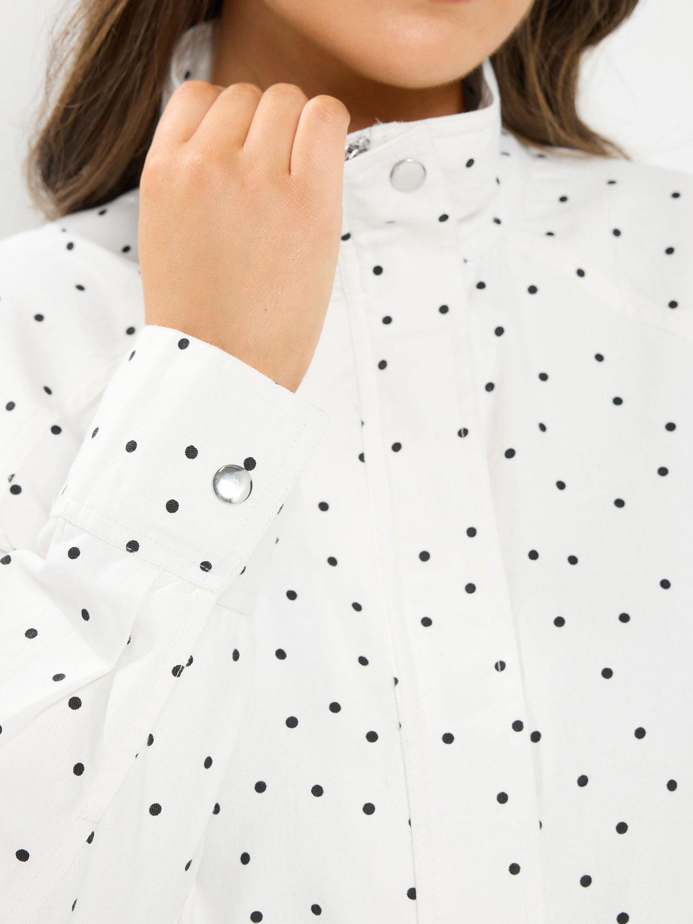 Image 4 of 4 of Yours Yours Curve Funnel Neck Twill Bomber Jacket - White