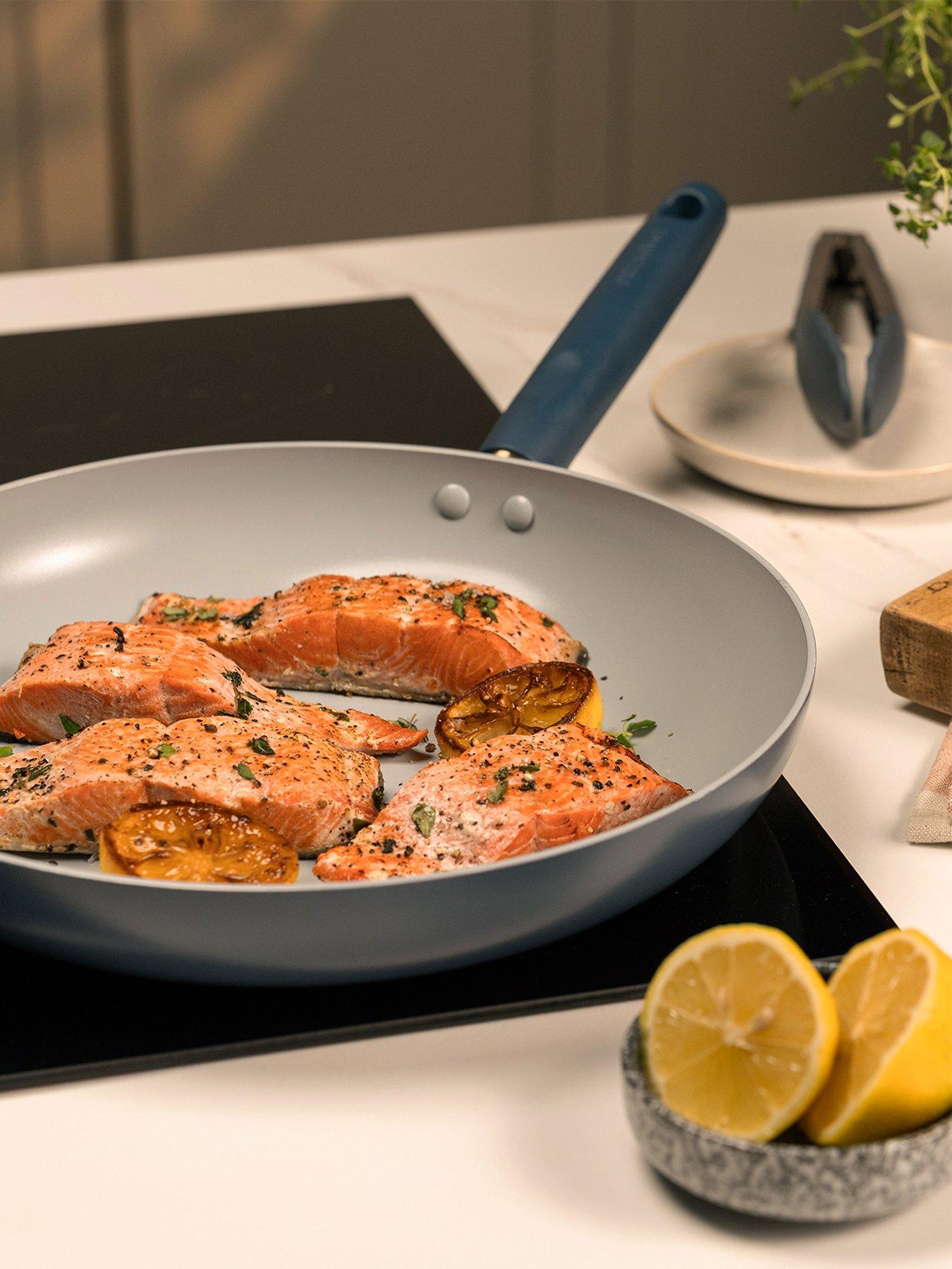 Image 5 of 5 of Prestige Ceramic Edition - 28cm Non-stick Frying Pan: French Navy