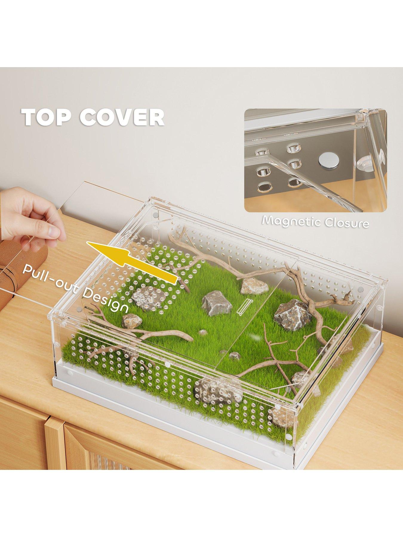 Image 5 of 7 of PawHut Reptile Terrarium, 360&deg; Acrylic&nbsp;Breeding Box with Vents and&nbsp;Top Sliding Door&nbsp;for Snake, Frog, Spider, Gecko, Tarantula, Stick Insect, Praying Mantis - 40 x 30 x 15cm