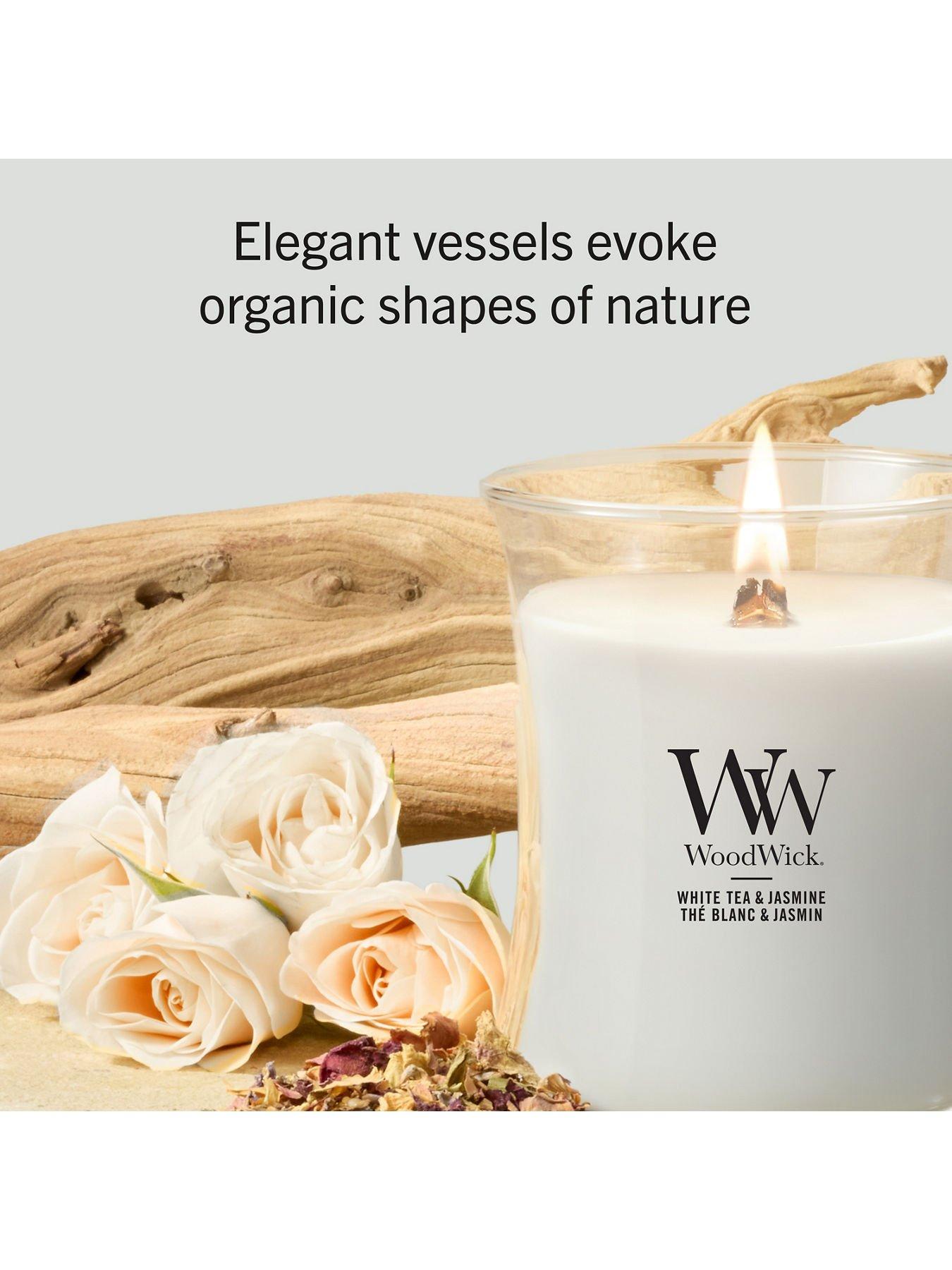Image 4 of 8 of WoodWick Medium Candle - White Tea & Jasmine