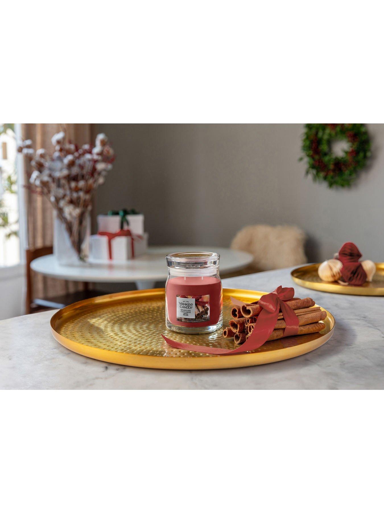 Image 5 of 6 of Yankee Candle Yankee Sparkling Cinnamon Medium Candle