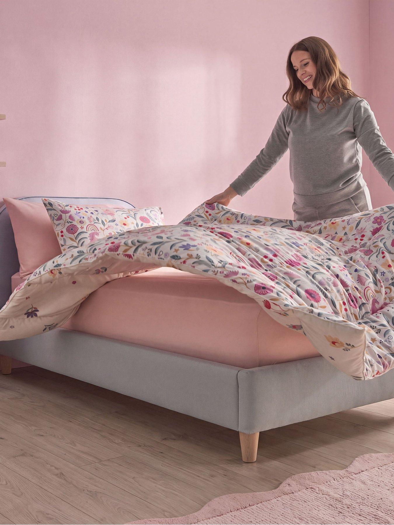 Image 4 of 7 of Silentnight Healthy Growth Coverless Duvet - Unicorn - 10.5 Tog - Single