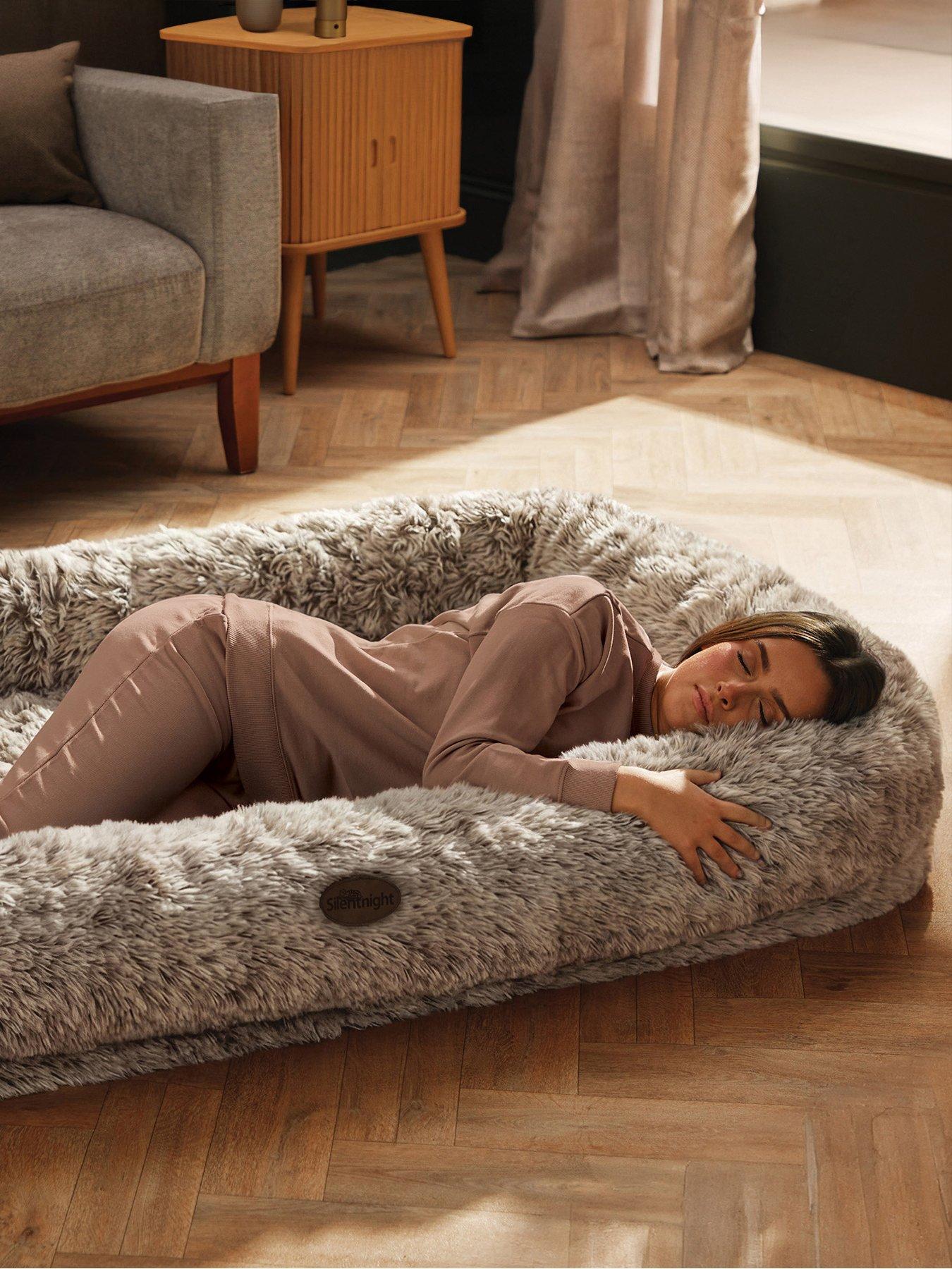 Image 1 of 7 of Silentnight Snuggle Pod - Natural
