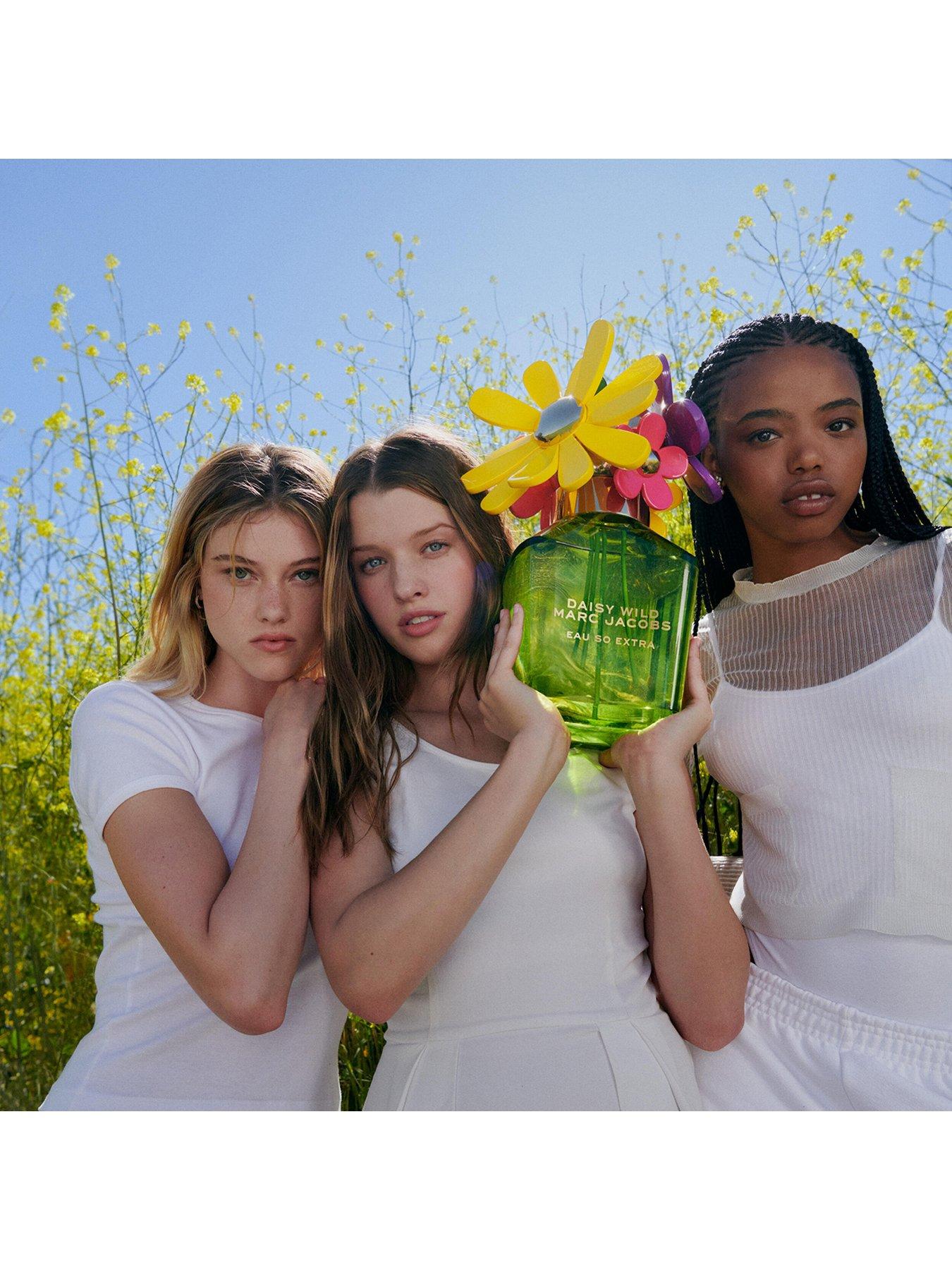 Image 4 of 6 of MARC JACOBS Daisy Wild Eau So Extra 100ml EDP