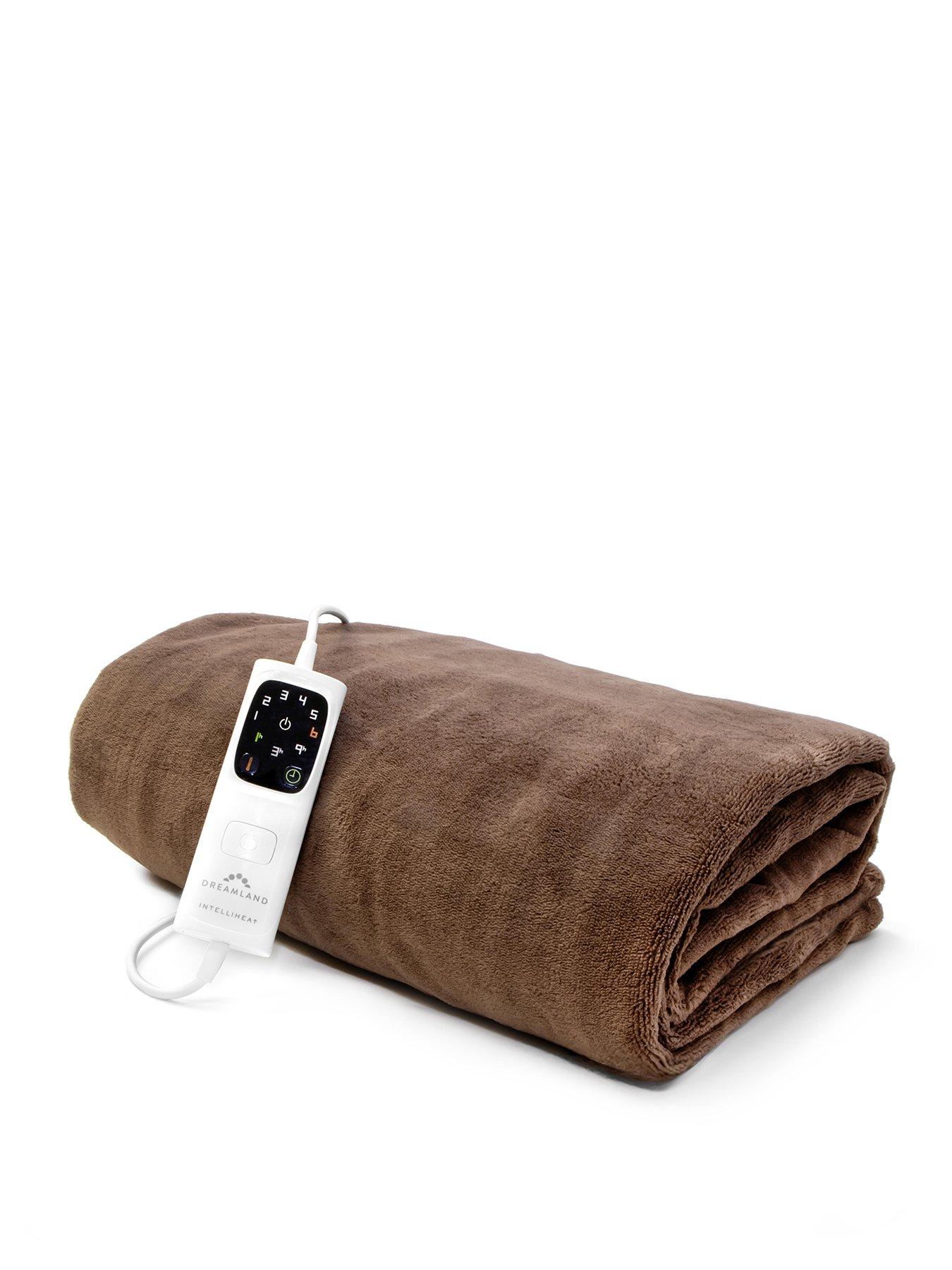 Image 1 of 1 of Dreamland Snuggle Up Warming Large Chocolate Truffle Throw 120x160cm