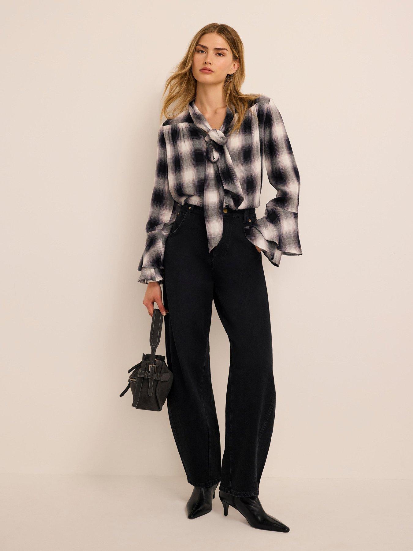 Image 3 of 6 of Mint Velvet Relaxed Barrel Leg Jeans - Black