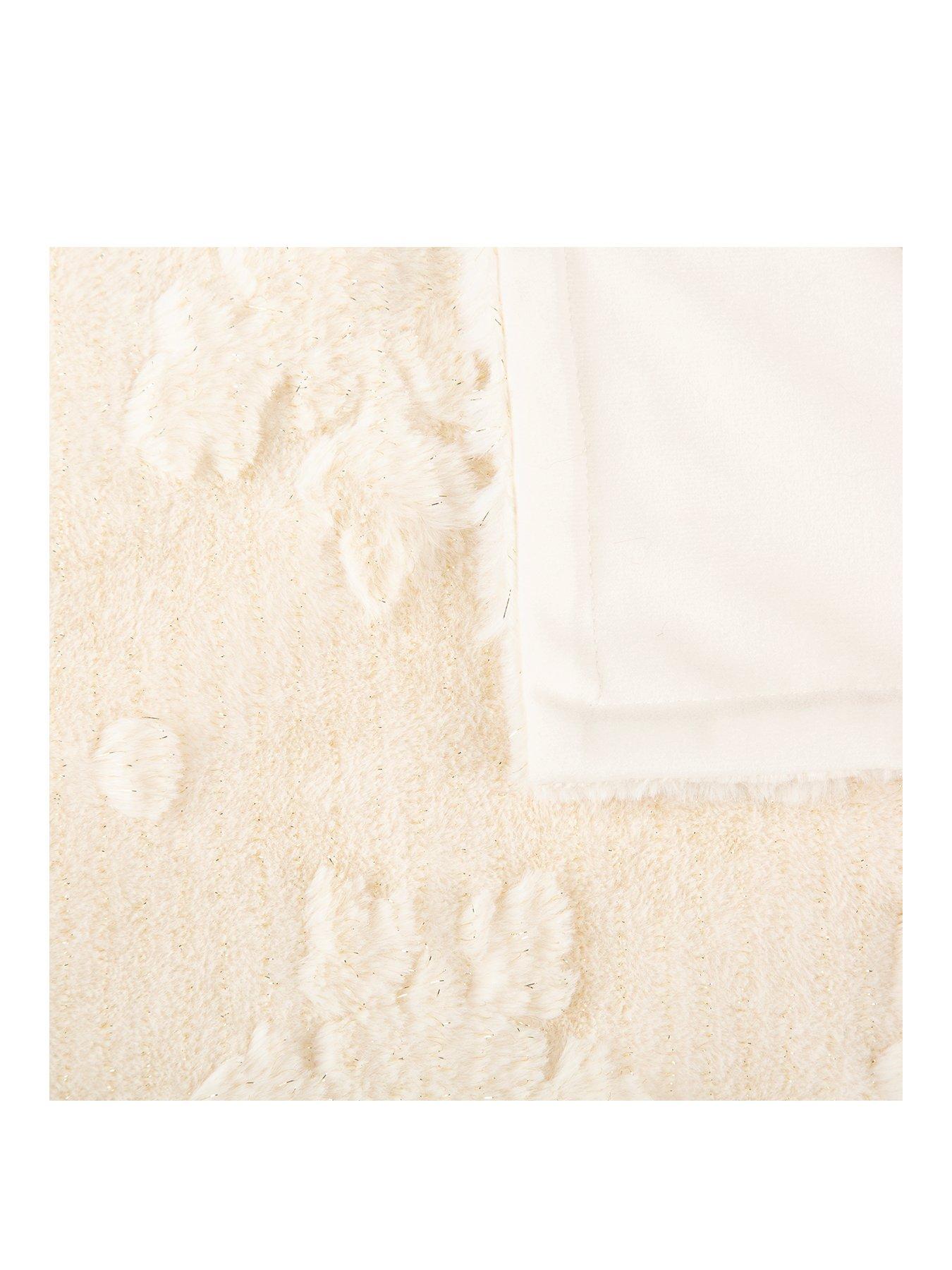 Image 2 of 4 of Scruffs Snowflake Shimmer Blanket