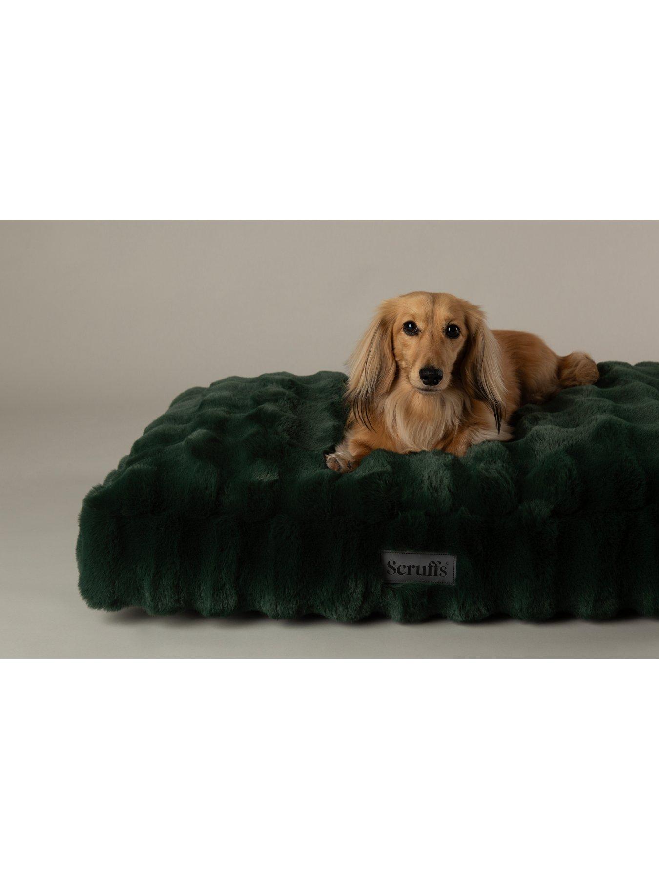 Image 3 of 5 of Scruffs Festive Fur Mattress (M)