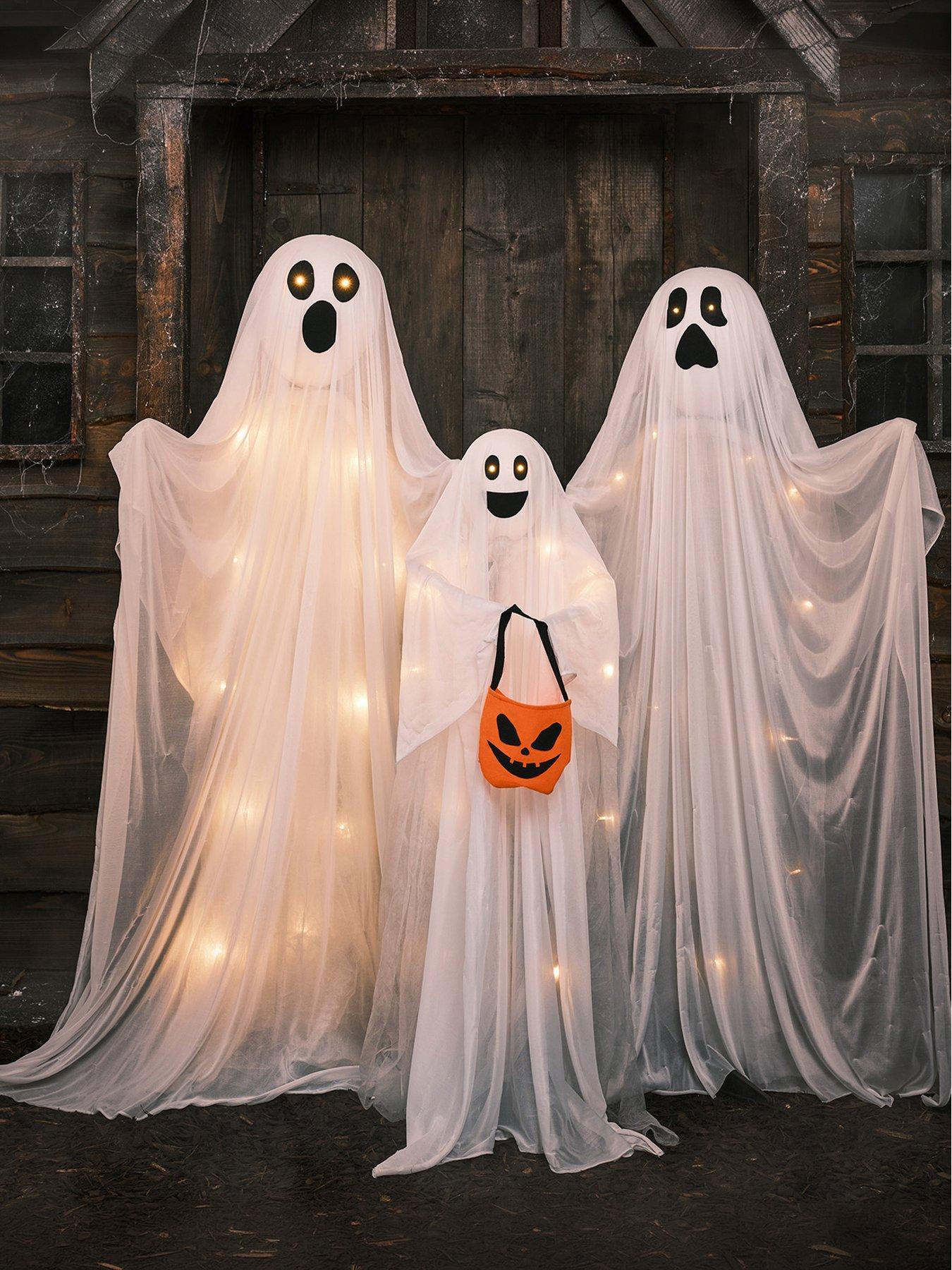 Image 1 of 3 of Lights4Fun Ghost Family Led Halloween Decoration