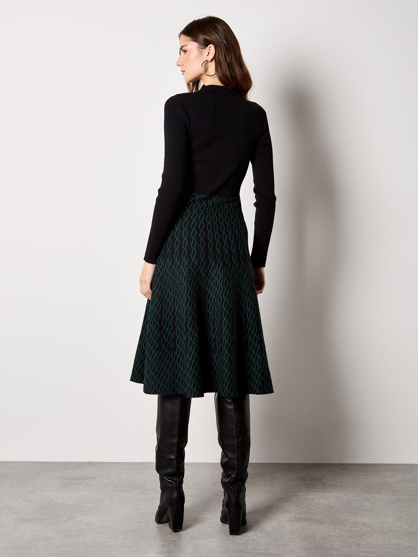 Image 2 of 4 of Apricot Apricot Diamond Skirt Plain Top Knit Drs