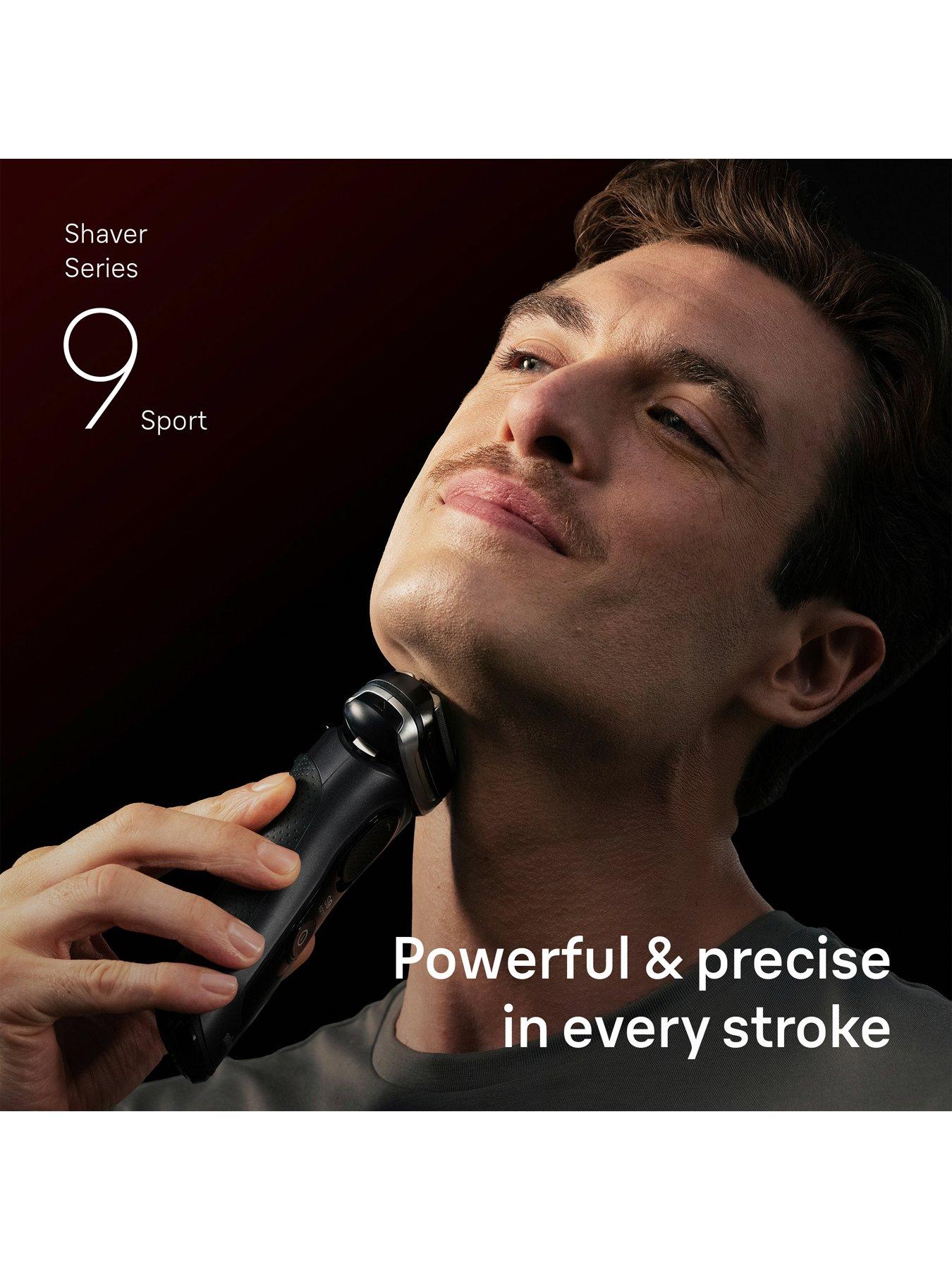 Image 3 of 7 of Braun S9 Sport S9110s Shaver