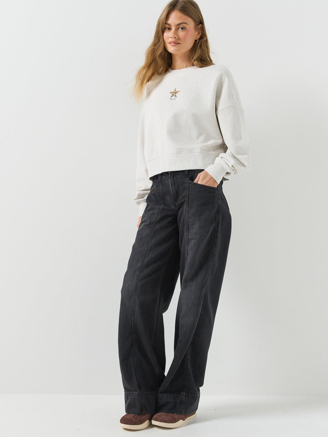 Image 5 of 6 of Guess Jeans Cropped Drop Shoulder Leopard Top - Grey