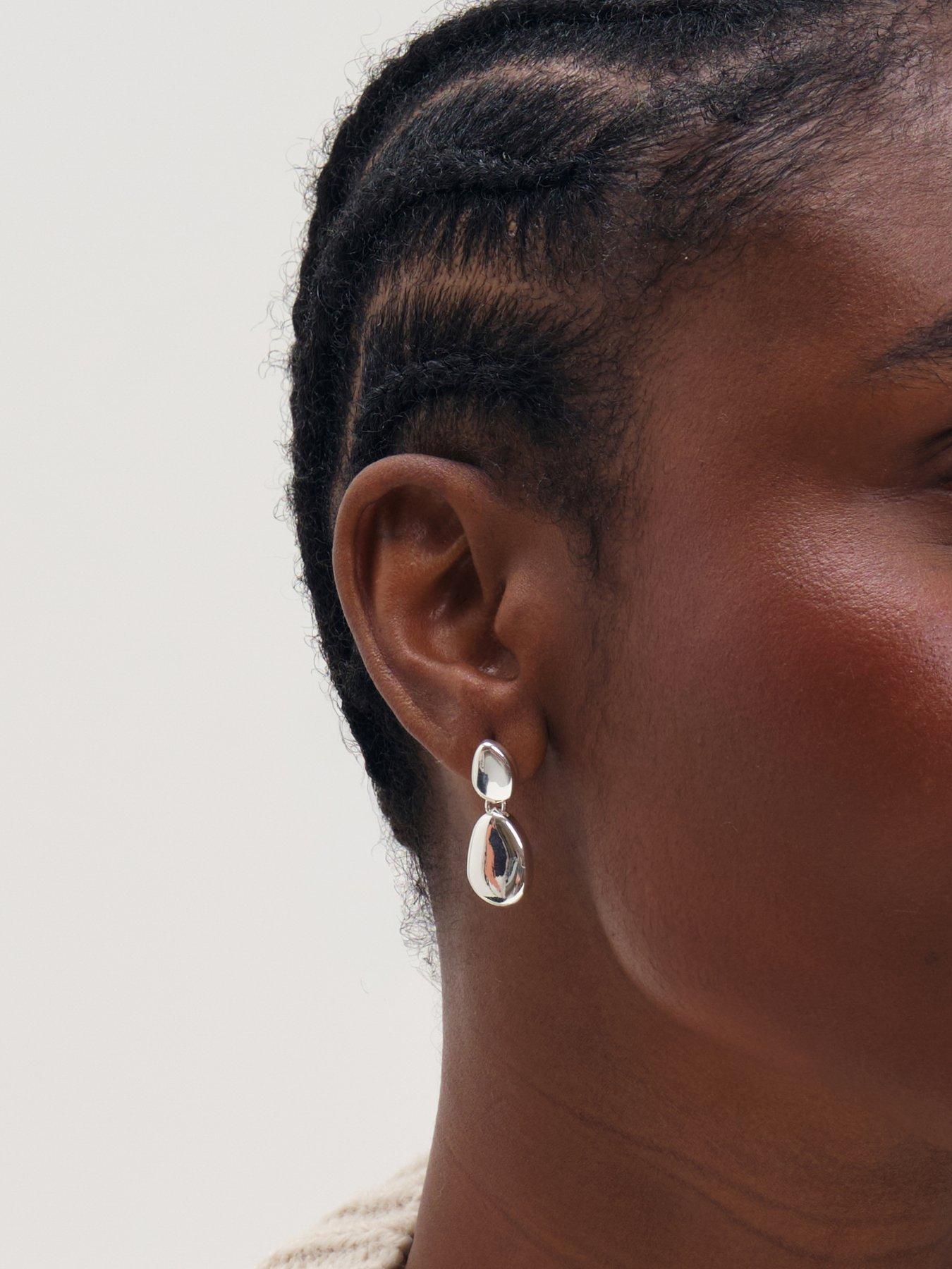 Image 2 of 3 of Inicio Silver Pebble Drop Earrings