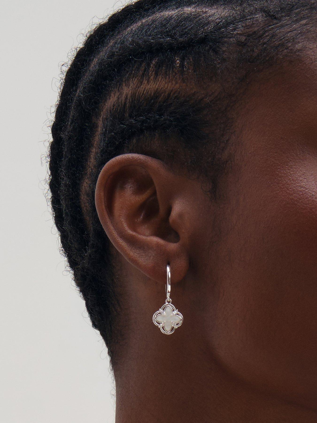 Image 3 of 4 of Inicio Silver Mother Of Pearl Clover Earrings