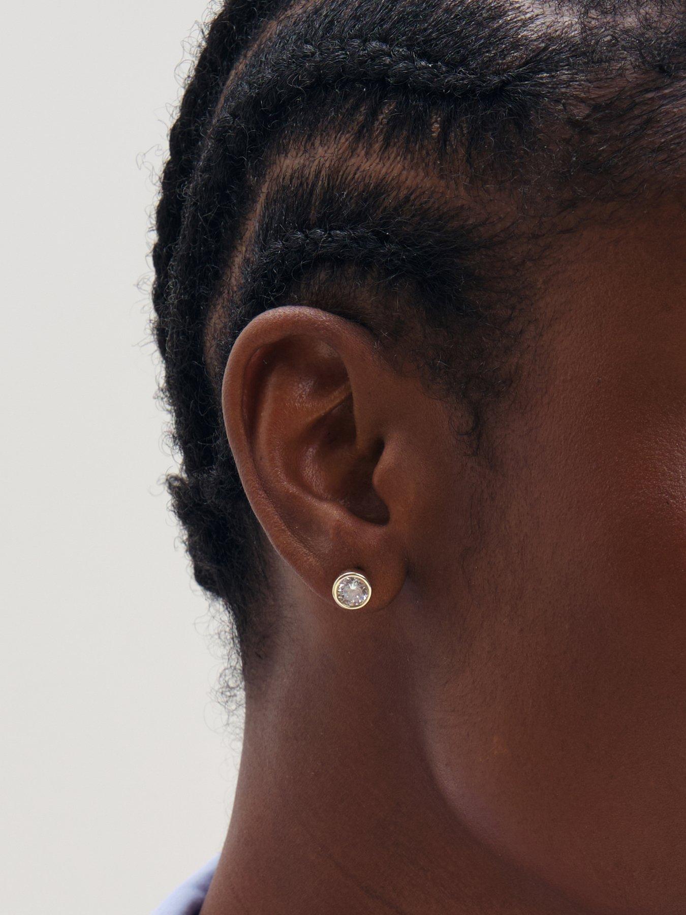 Image 2 of 3 of Inicio Gold Roud Bezel Studs
