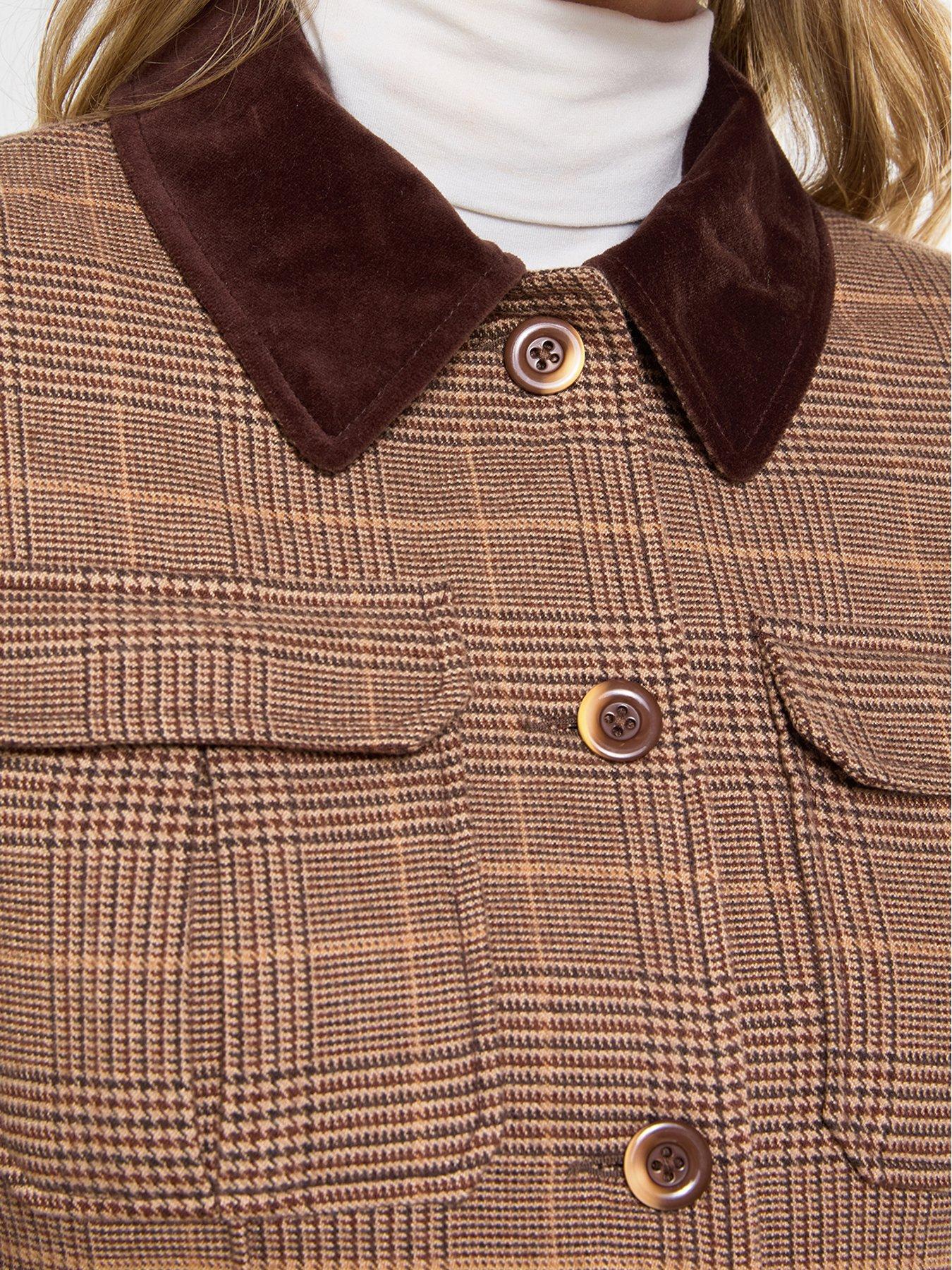 Image 5 of 7 of Joe Browns Remarkable Heritage Utility Jacket