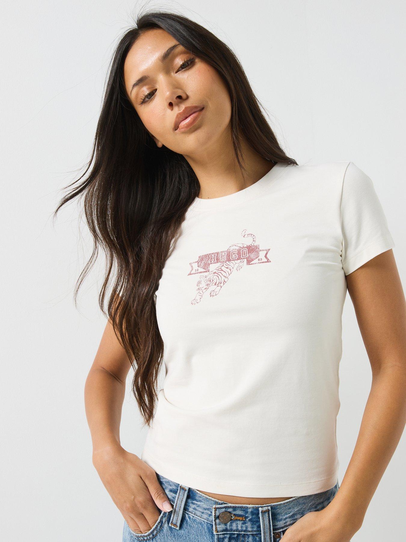 Image 1 of 5 of HUGO 90s Chest Logo T-shirt - White