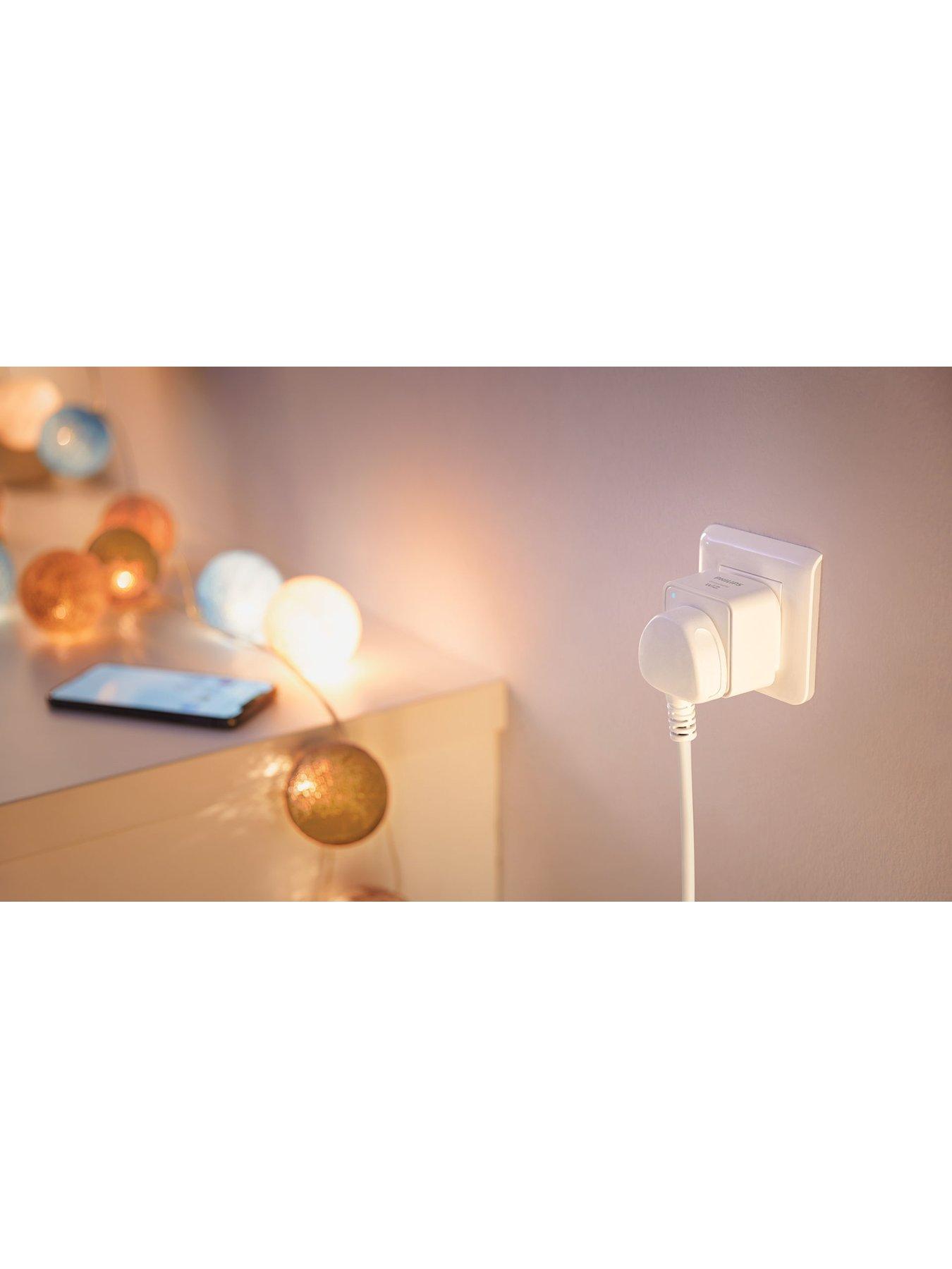 Image 3 of 3 of Philips Smart  Plug Type-G 1PK Matter