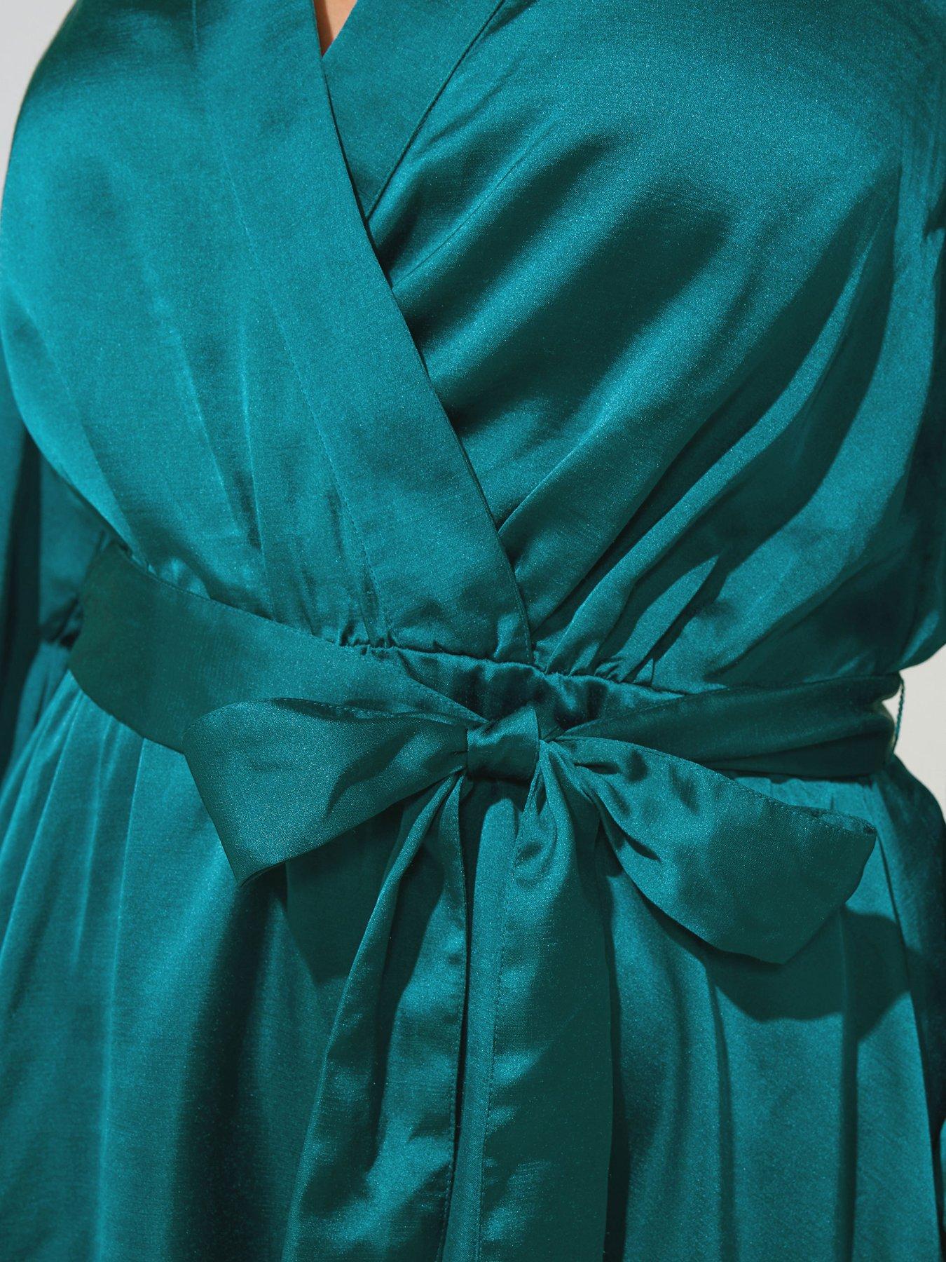 Image 4 of 4 of Yours Curve Satin Wrap Blouse - Green