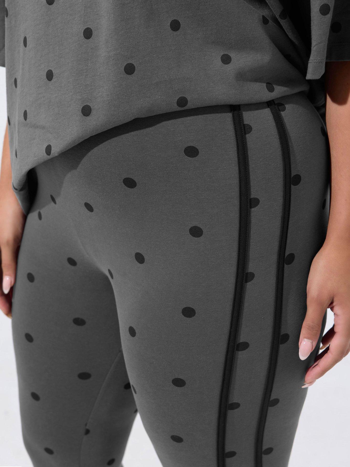 Image 4 of 4 of Yours Curve Polka Dot Active Legging