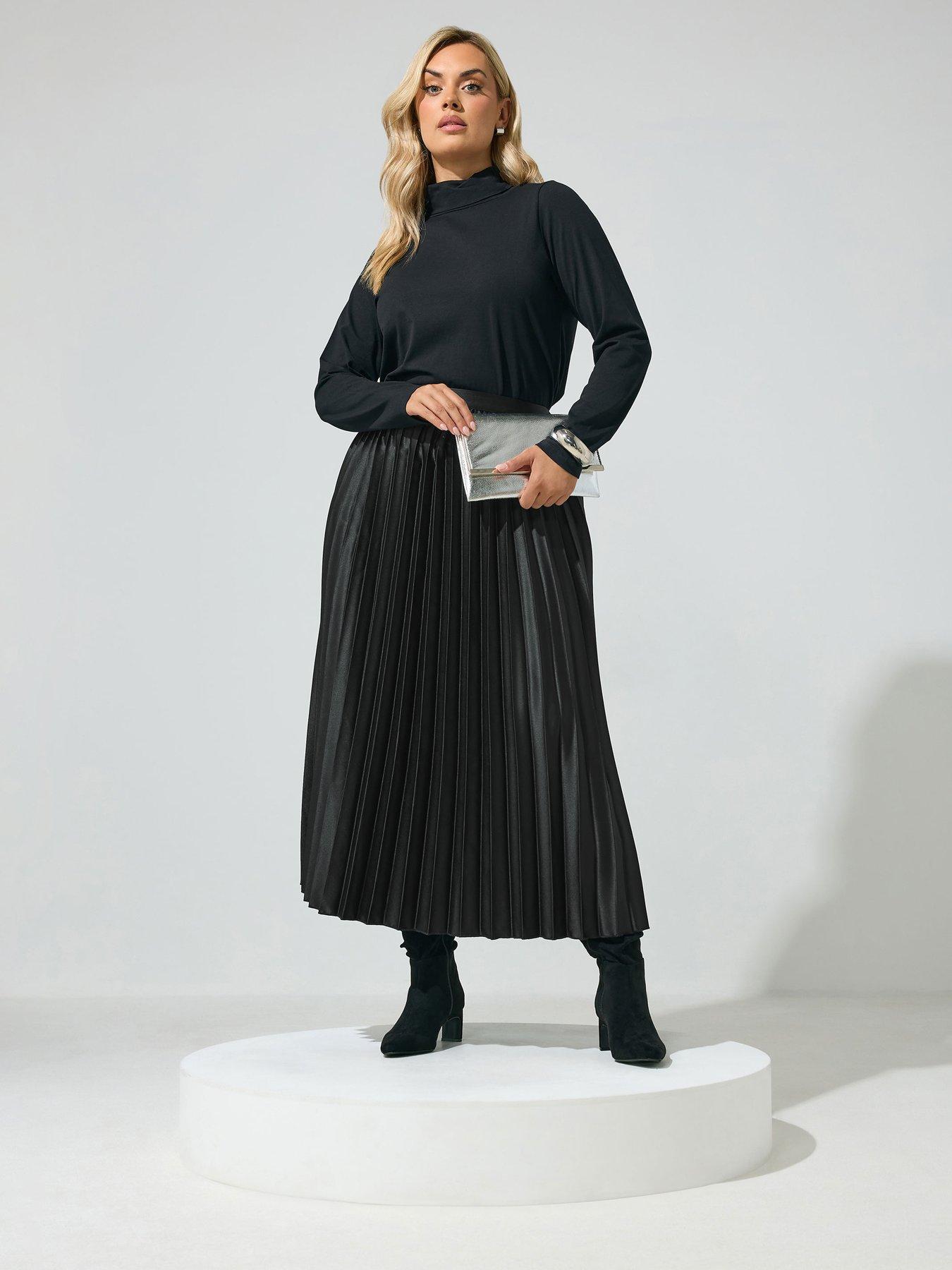 Image 3 of 4 of Yours Curve Pleated Satin Skirt - Black