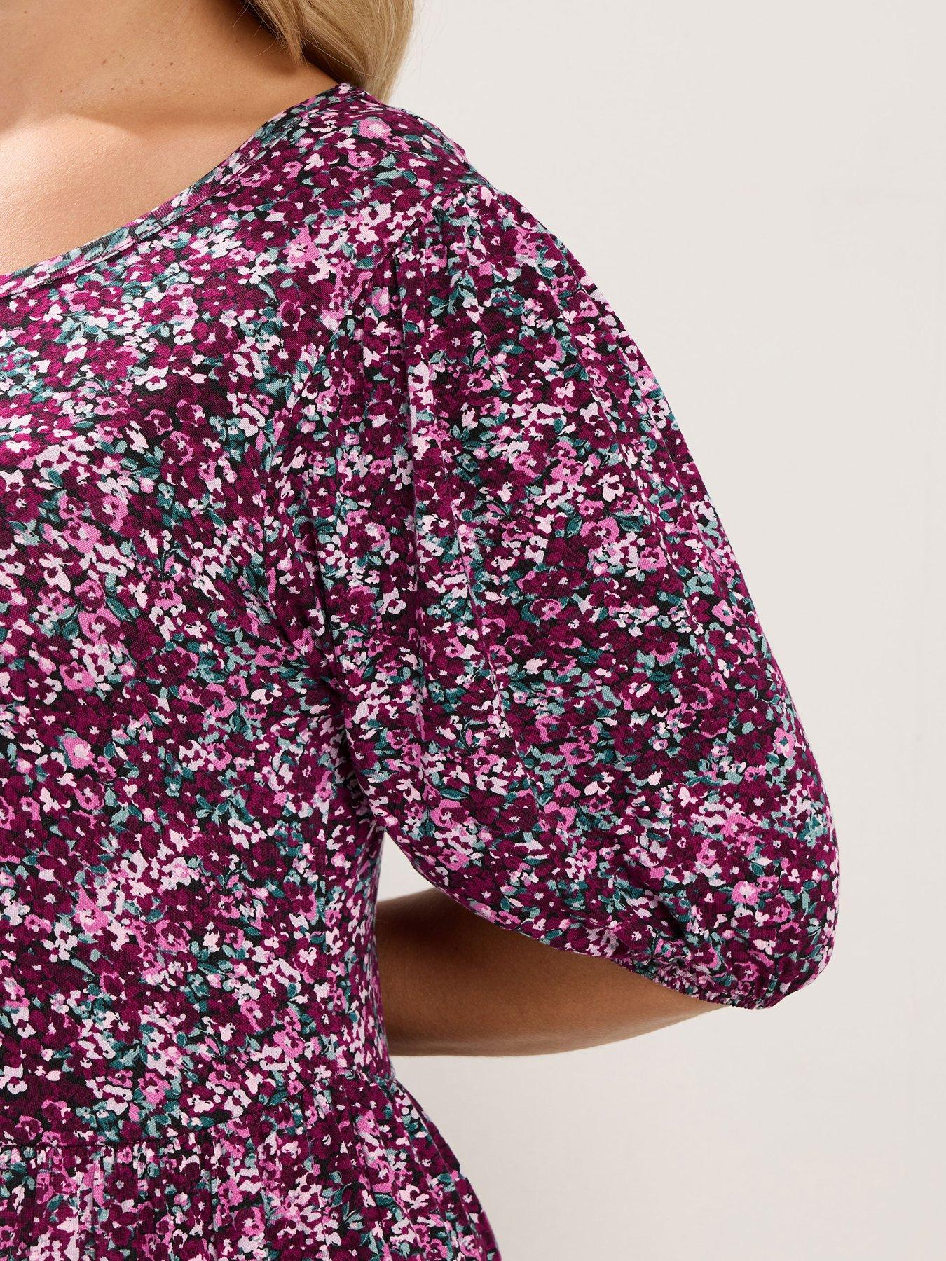 Image 4 of 4 of Yours Curve Puff Sleeve Dress