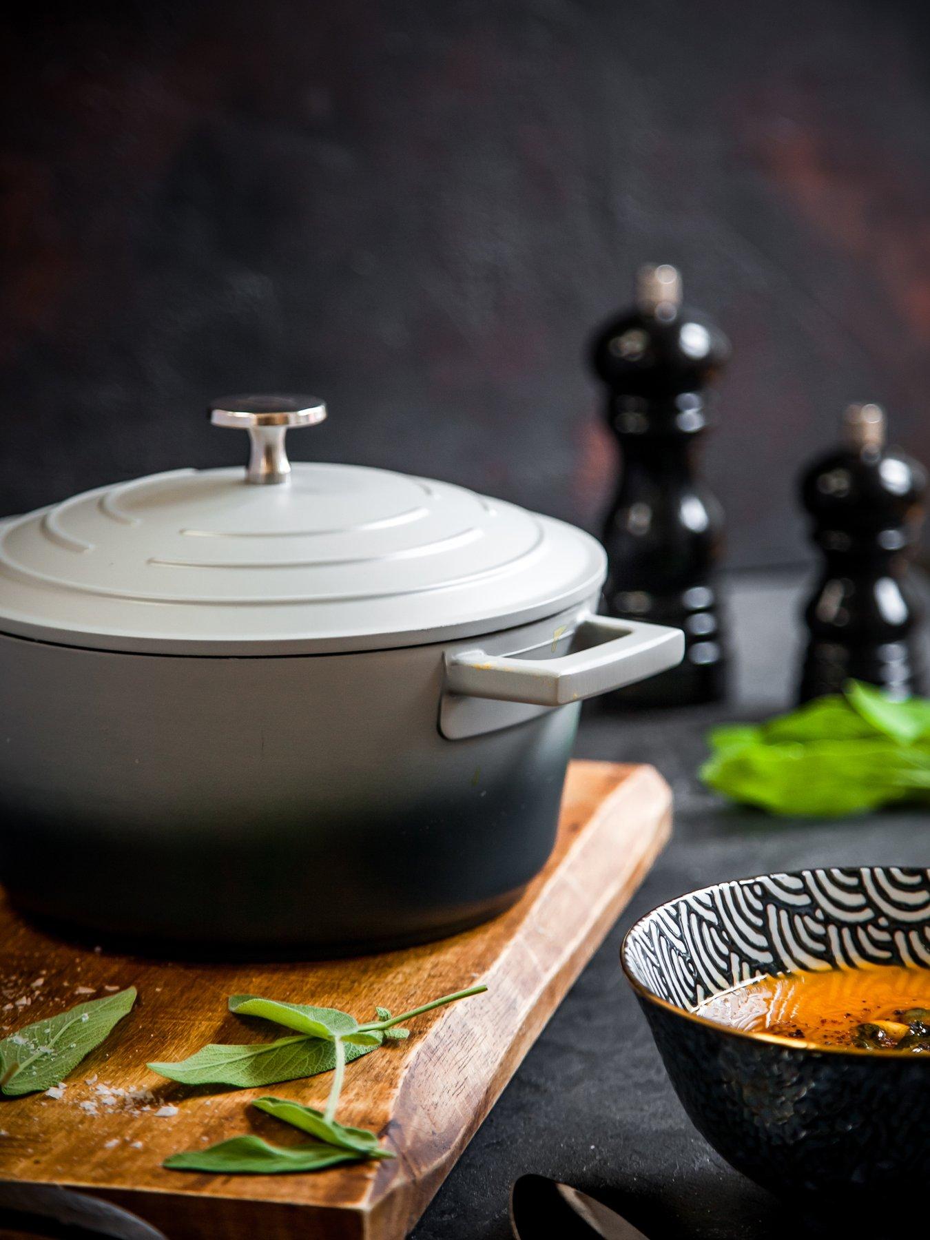 Image 1 of 7 of MasterClass 2.5 Litre Casserole Dish With Lid - Ombre Grey