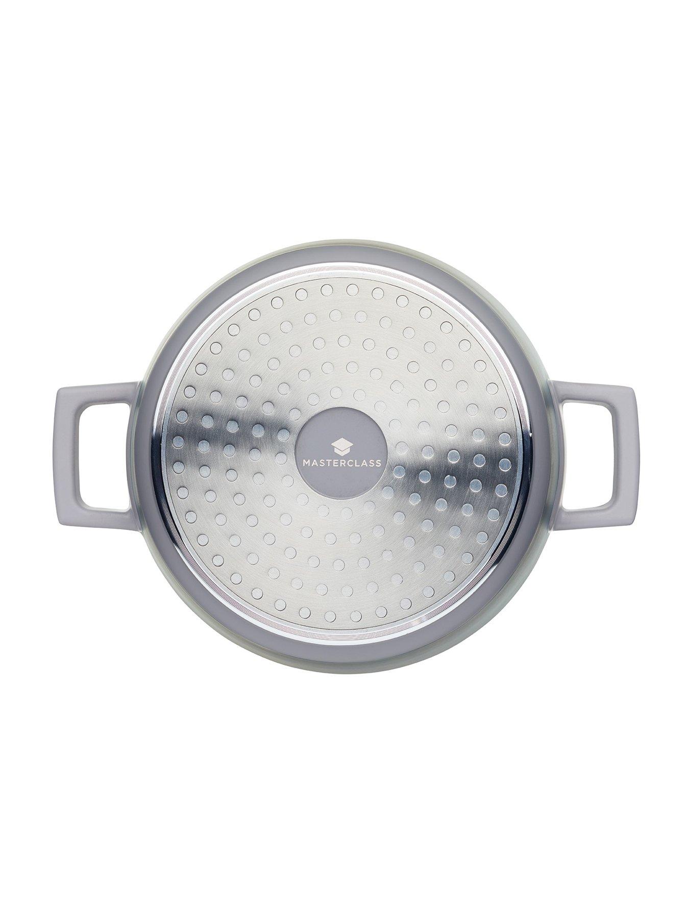 Image 4 of 7 of MasterClass 2.5 Litre Casserole Dish With Lid - Ombre Grey