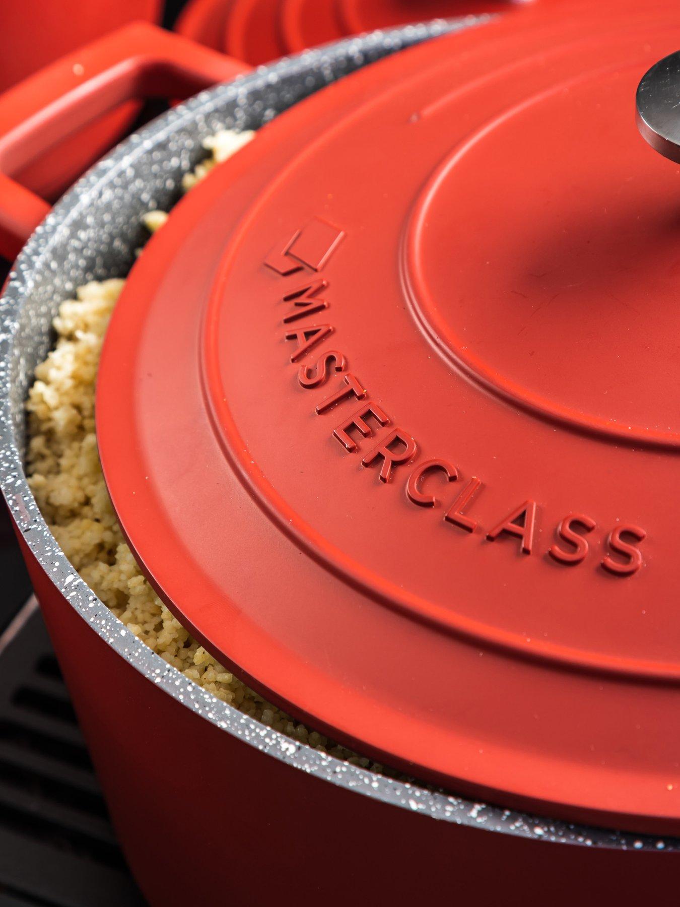 MasterClass 4 Litre Casserole Dish With Lid - Red