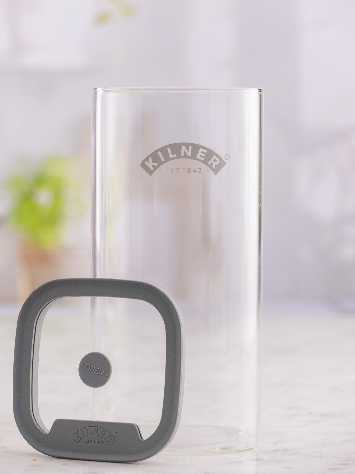 Image 3 of 4 of KILNER Fresh Storage 1.5L&nbsp;Square Jar&nbsp;Set of&nbsp;2