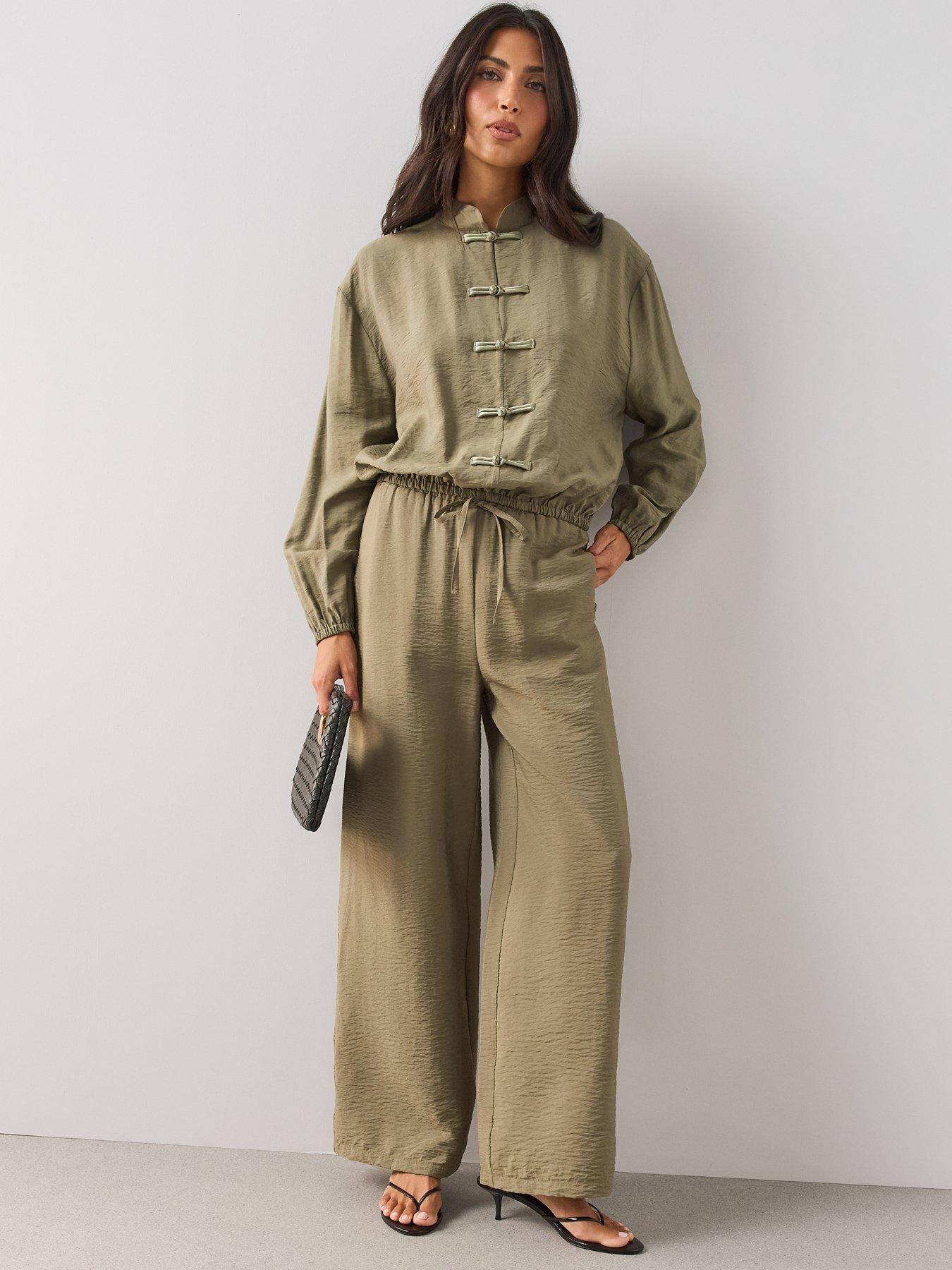 Image 4 of 6 of The Very Collection Textured Wide Leg Trousers - Green