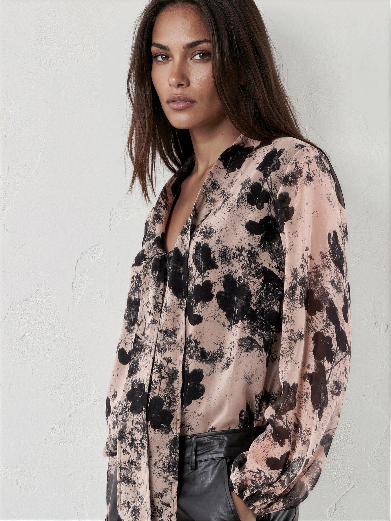 Religion Alfa V Neck Blouse In Floral Bewilder Print With Tie Sash - Beige