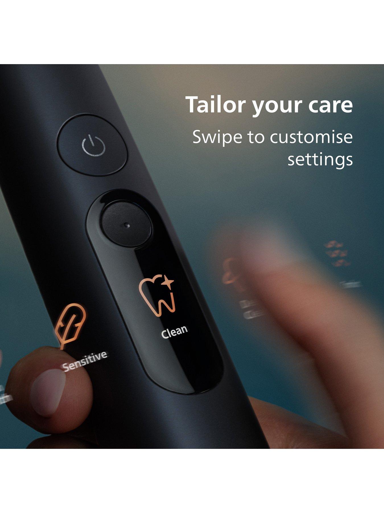 Image 4 of 8 of Philips Sonicare Next-Generation DiamondClean 8000 Electric Toothbrush - with Smart Pressure Feedback, and 15 Settings, Black, HX8311/12