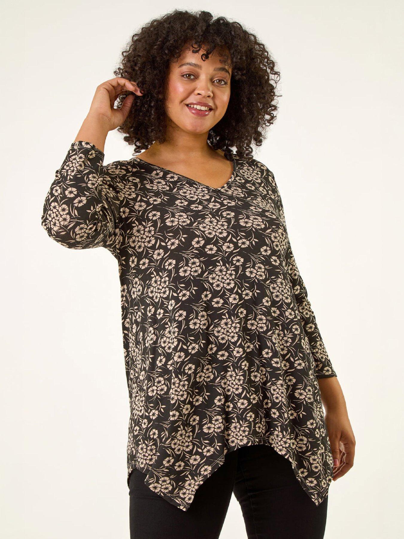Roman Curve Floral V-neck Stretch Top