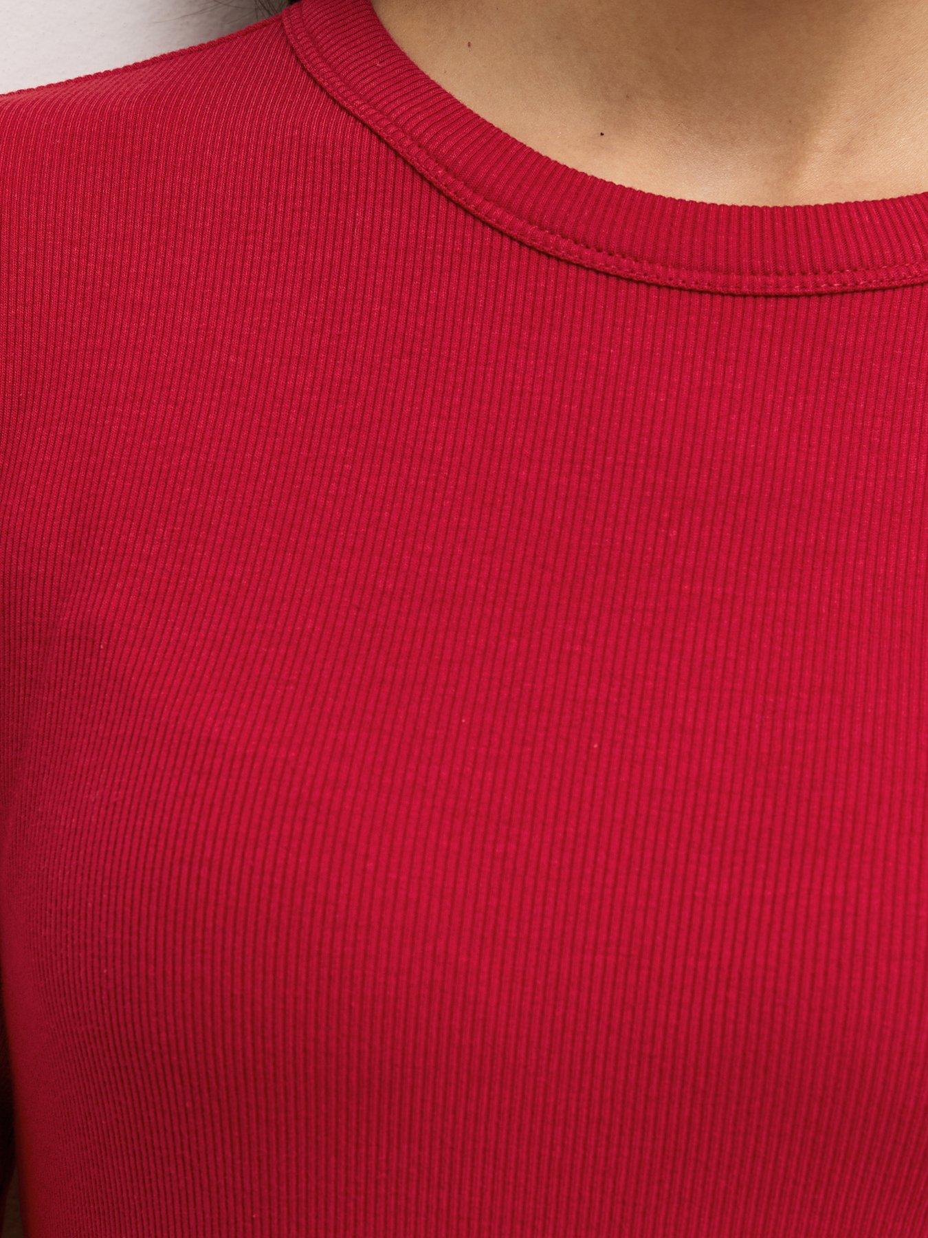 Image 5 of 5 of New Look Womens Ribbed Long Sleeve Crew Neck T-Shirt - Red