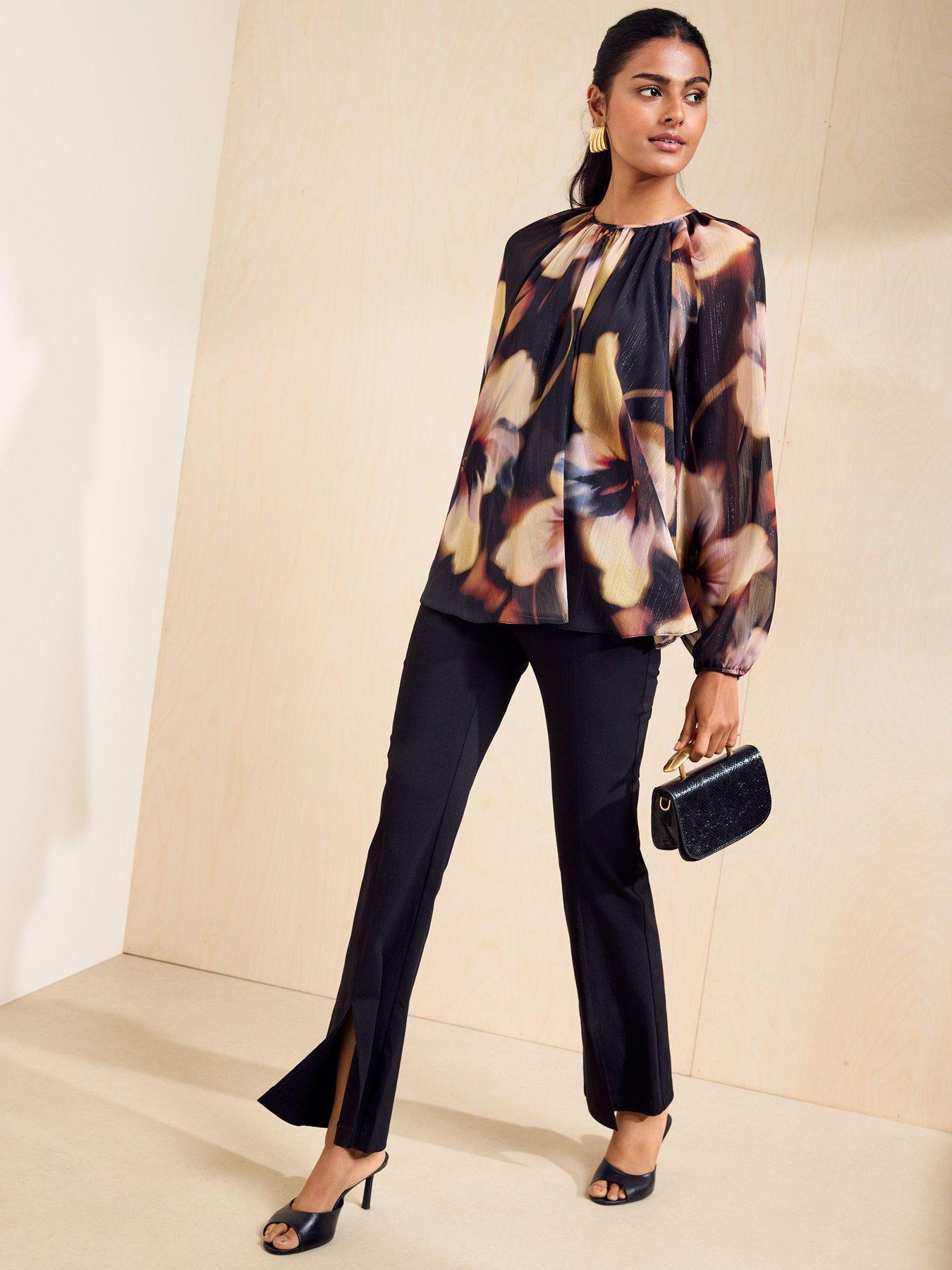 Image 3 of 5 of Friends Like These Womens Blurred Floral Shimmer Gathered Neck Blouse - Black