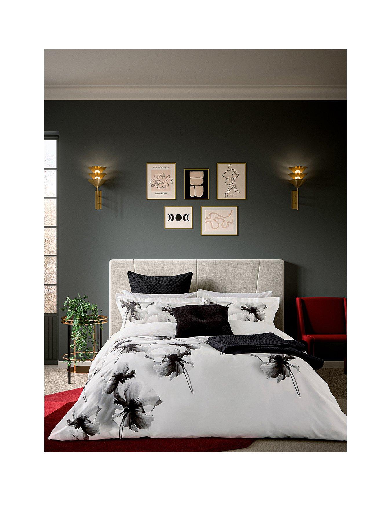 Image 2 of 5 of Ted Baker Amund Floral Cover Set Mono