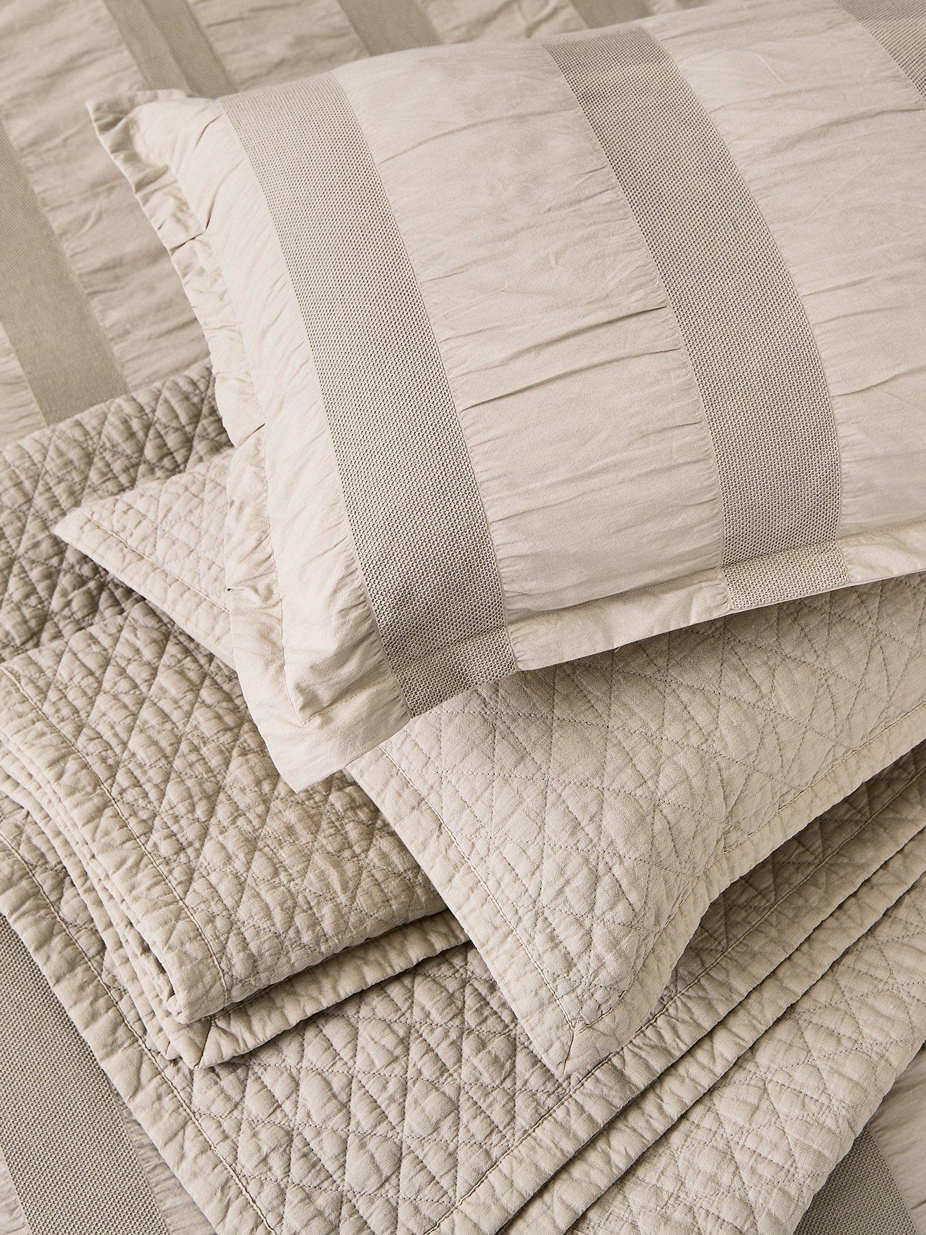 Image 5 of 5 of Bedeck of Belfast Woven Waffle Stripe Cover Set Linen