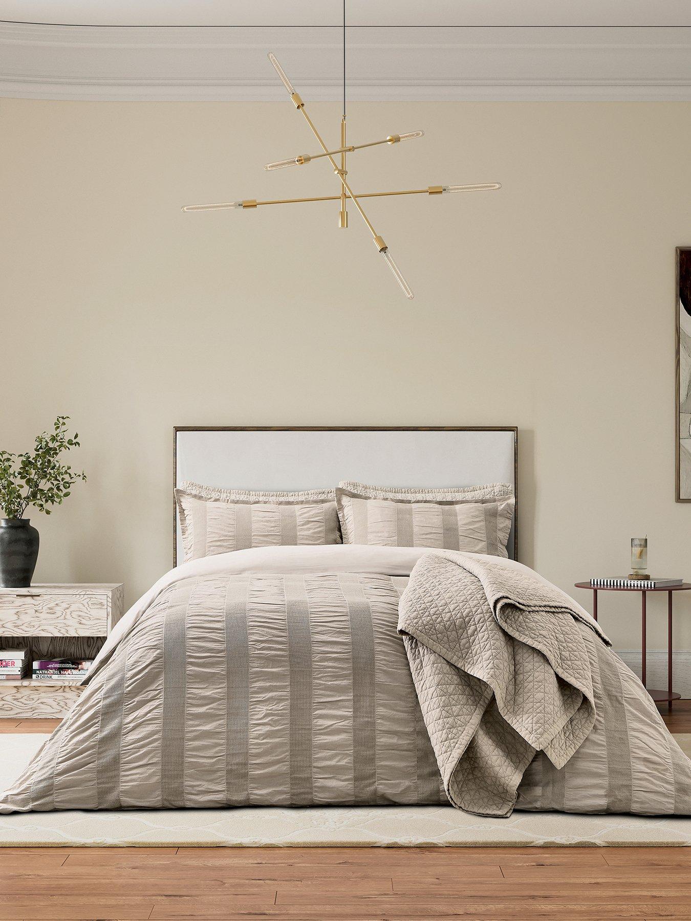 Image 4 of 4 of Bedeck of Belfast Stonewashed Cotton Pillowcase Pairs Oxford Soft Linen