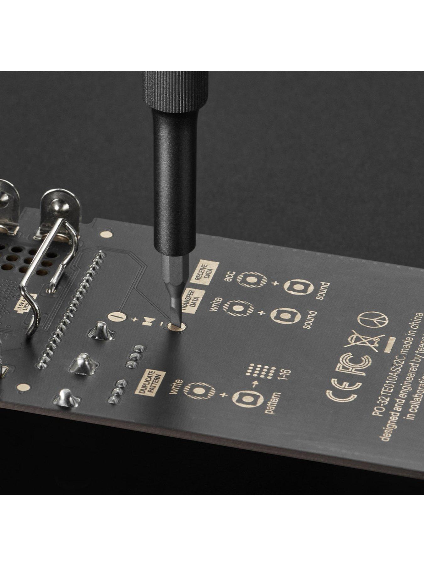 Image 4 of 8 of HOTO HOTO 28-in-1 Precision Screwdriver Set
